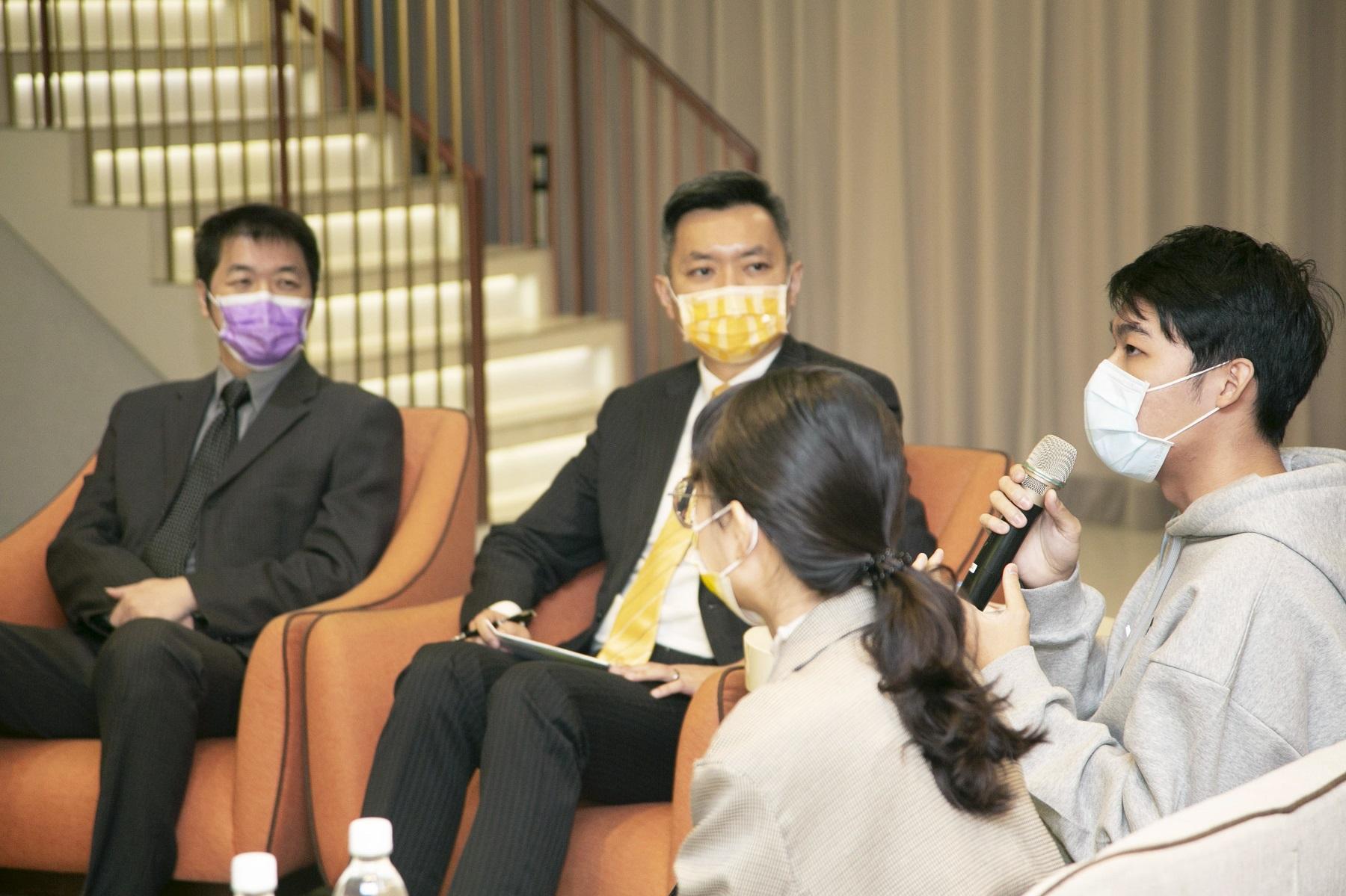 此次計畫一共產出近1200篇作品，鼓勵學生們走入街坊貼近社區，報導最「在地味」的故事。