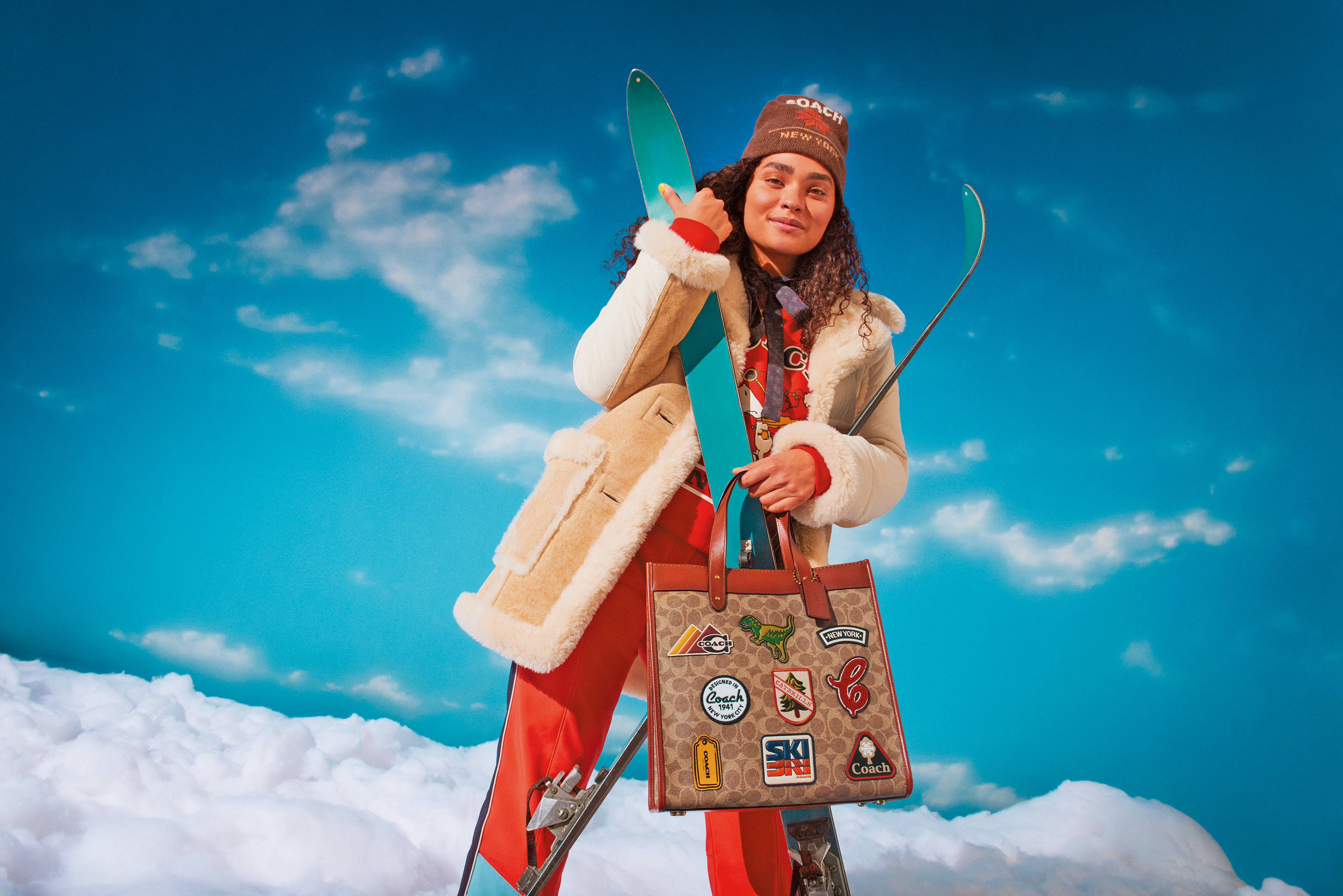 COACH Ski滑雪系列，以懷舊風情、搶眼色調為主打。 （COACH提供）