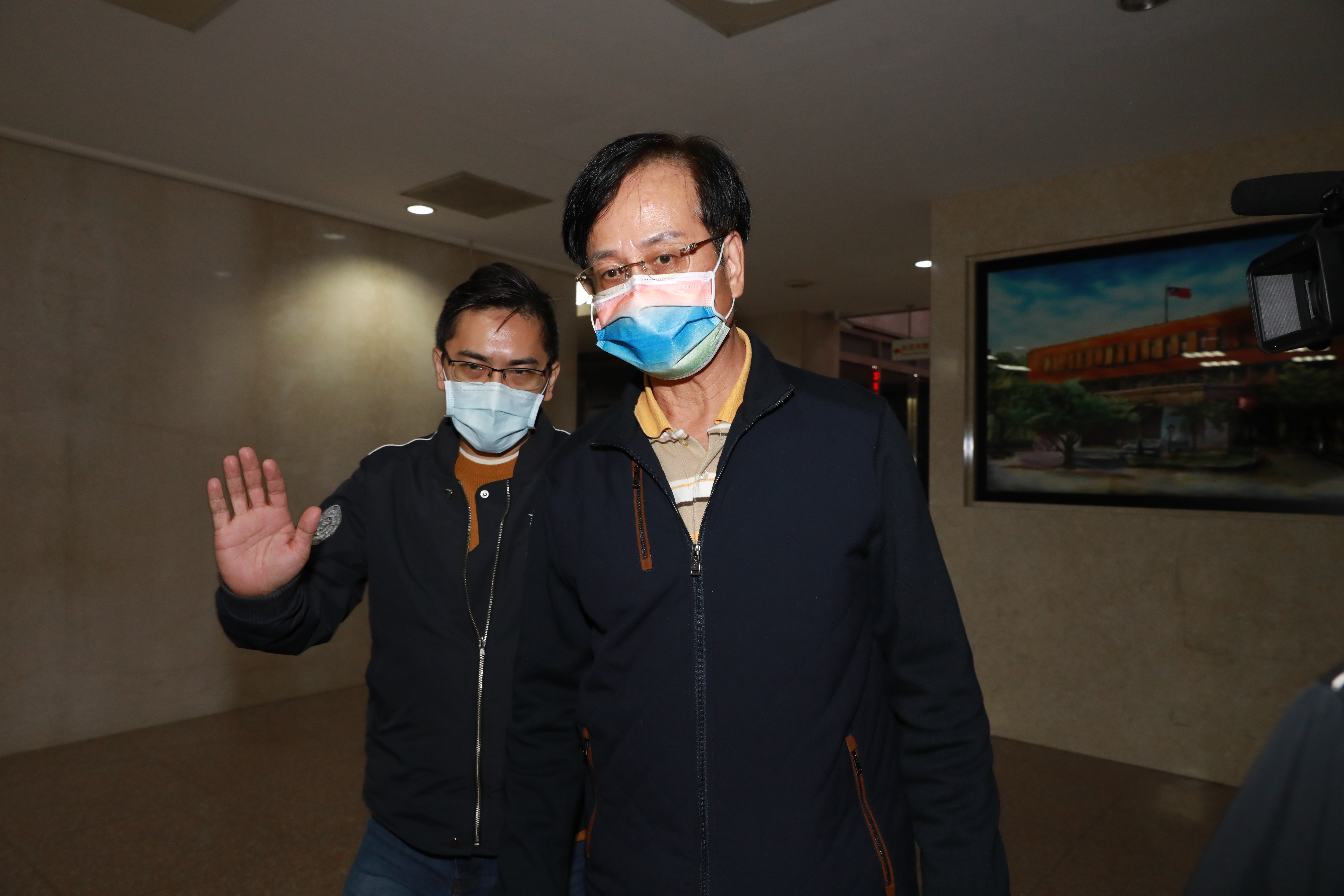 潤寅案因時任合作金庫董事長廖燦昌涉嫌協助詐貸，今指揮調查局北機站搜索相關處所，稍晚將移送檢方複訊。