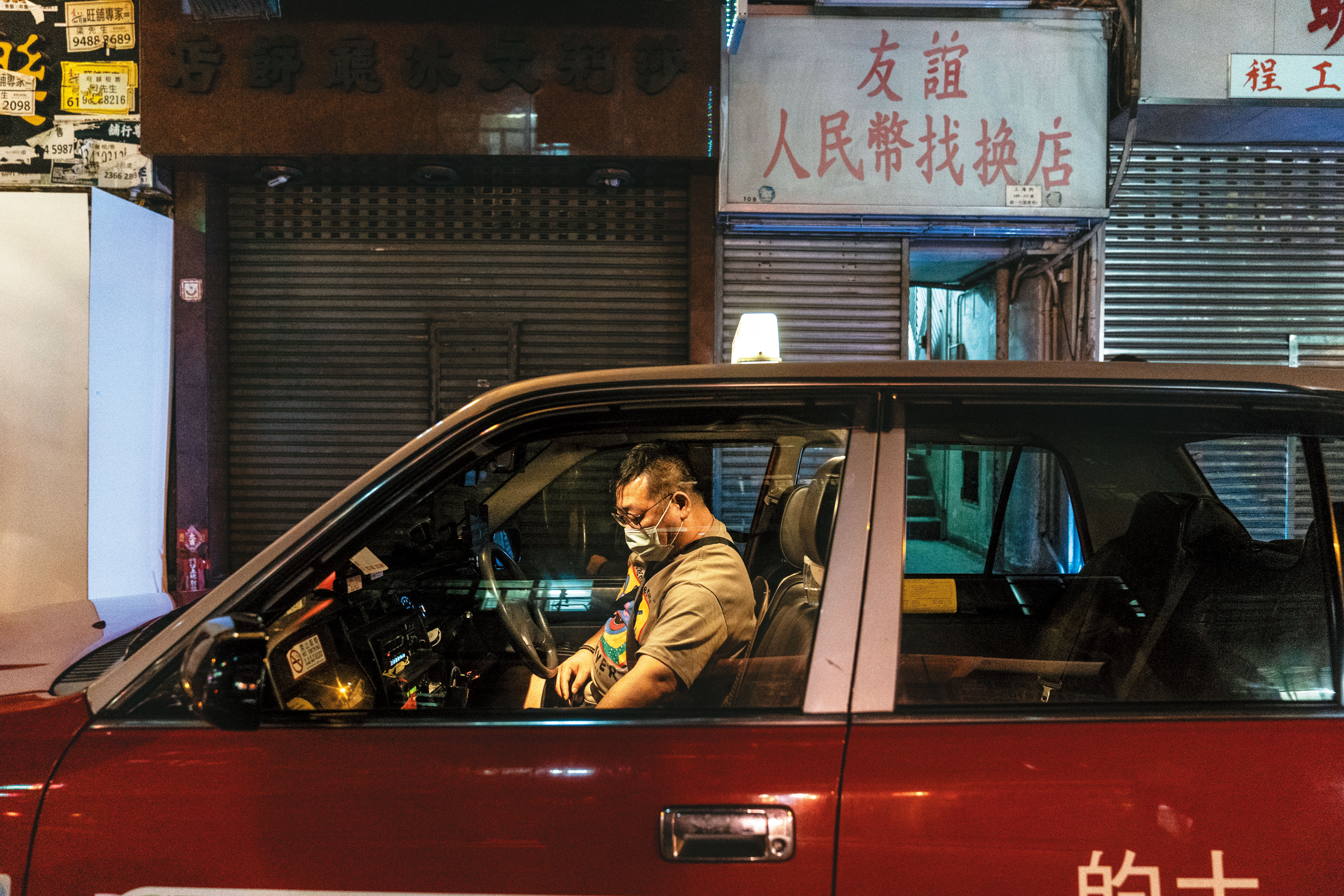 【一粒蘋果不死2】昔飛車追新聞運底片回報社　他如今開計程車維生