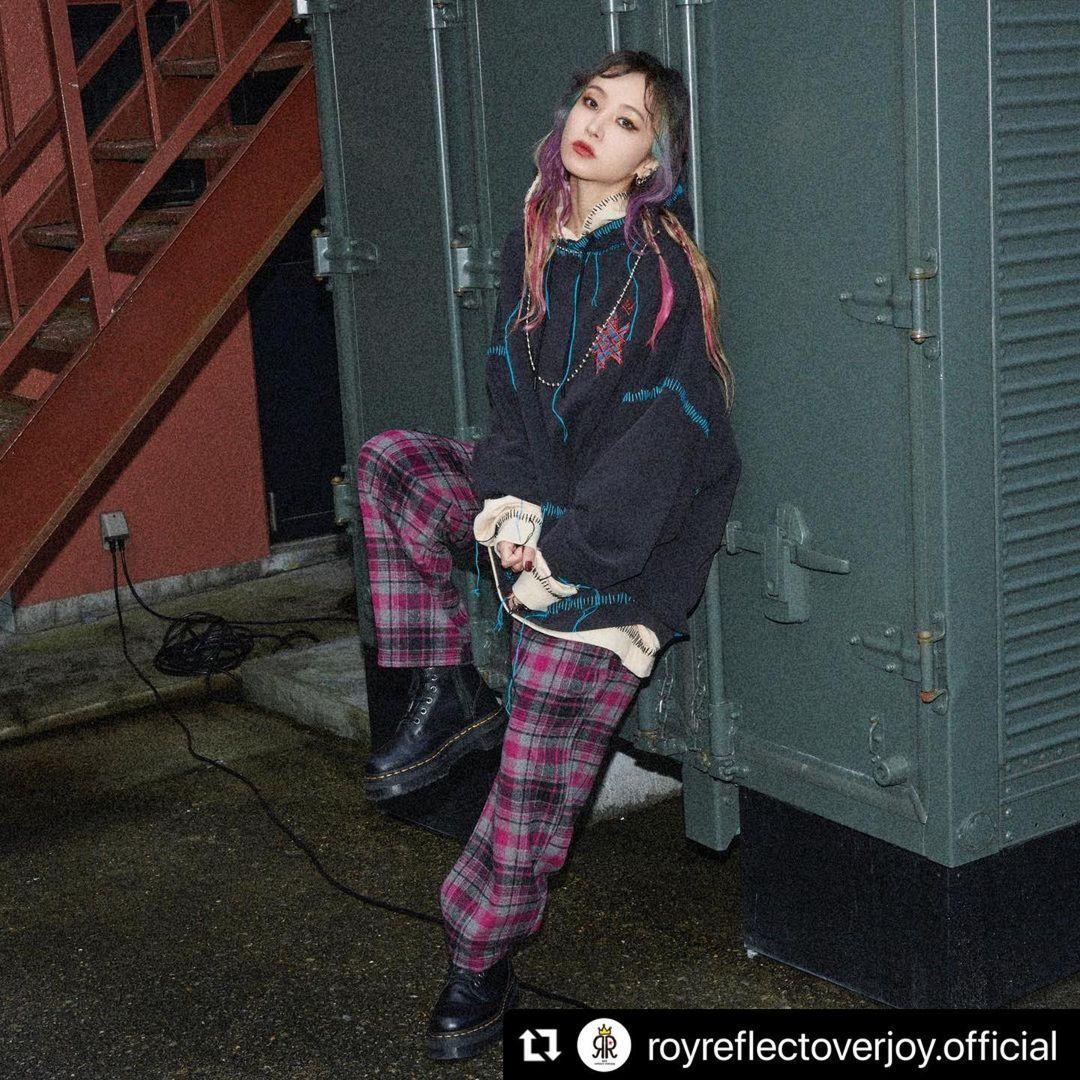 LiSA因丈夫出軌曾緊急取消兩場演唱會行程。(翻攝LiSA IG)