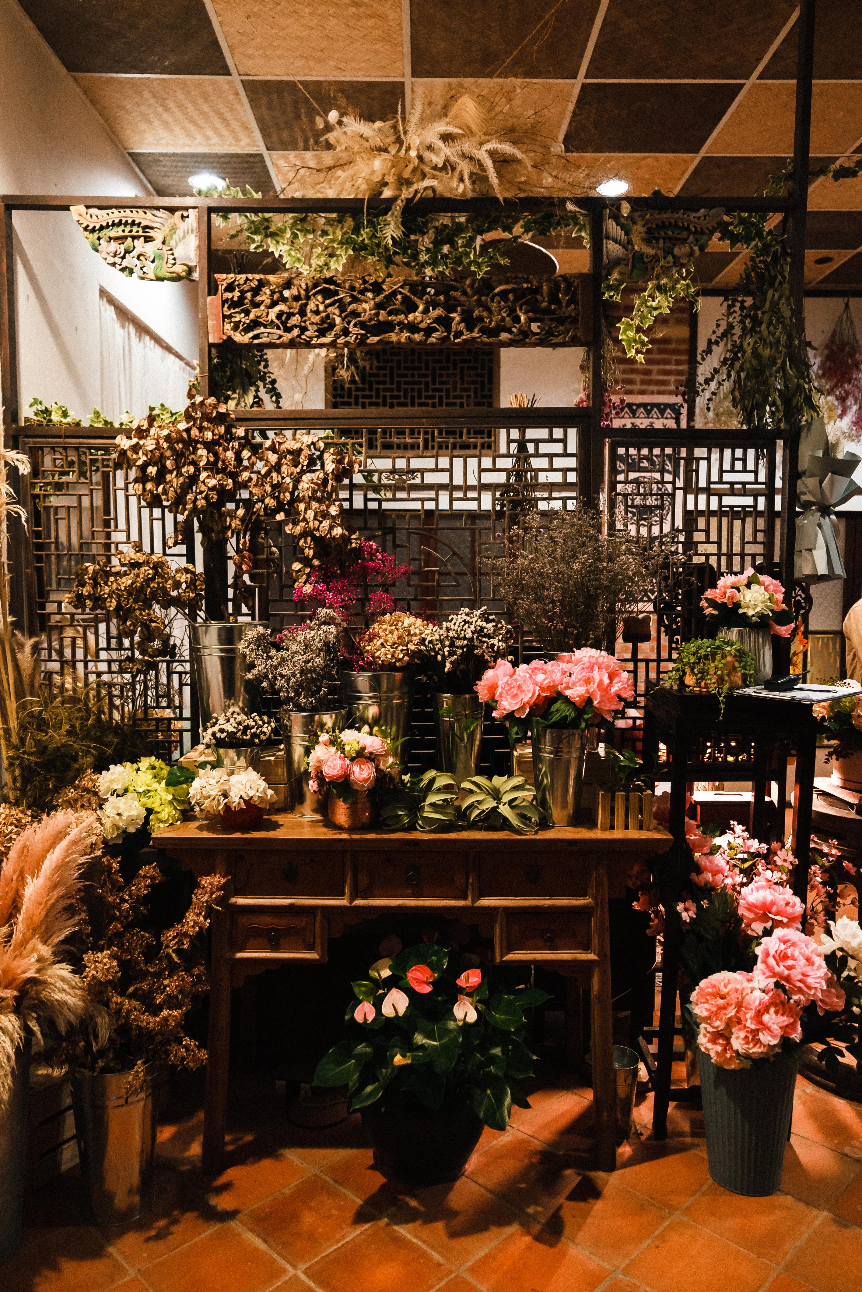 《如果花知道》的奇幻劇情，就是從這間神秘花店開始的，是劇中主要場景之一。（衛視中文台提供）
