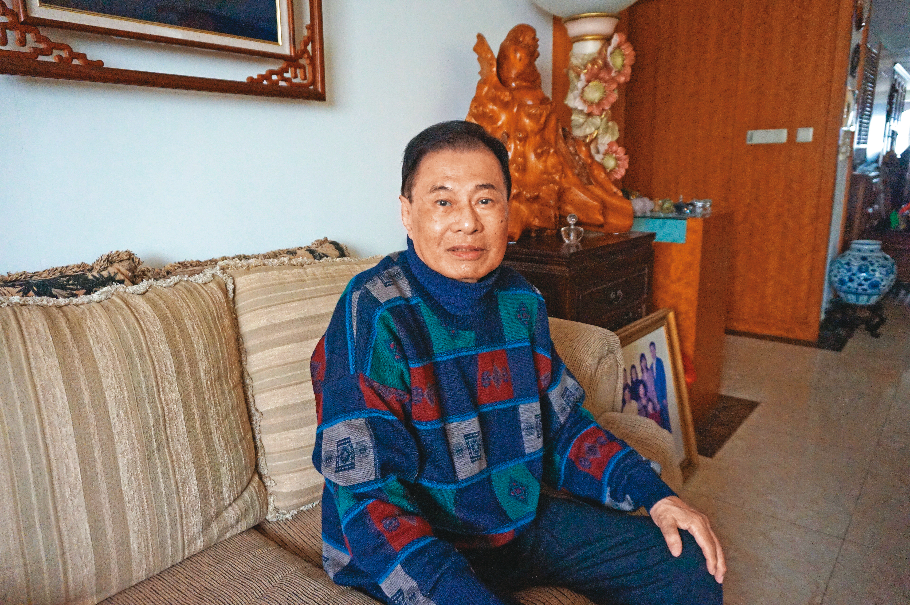 蘇忠正是名醫蘇怡寧的父親，也是台塑老臣，他不滿兒未回家看父母，提告遺棄。