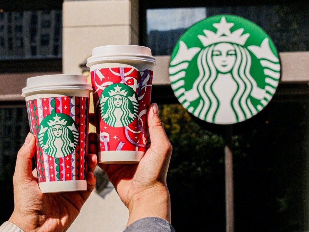 中國官媒踢爆，中國星巴克江蘇省無錫2家門市將過期食材繼續使用。（翻攝星巴克中國微博）