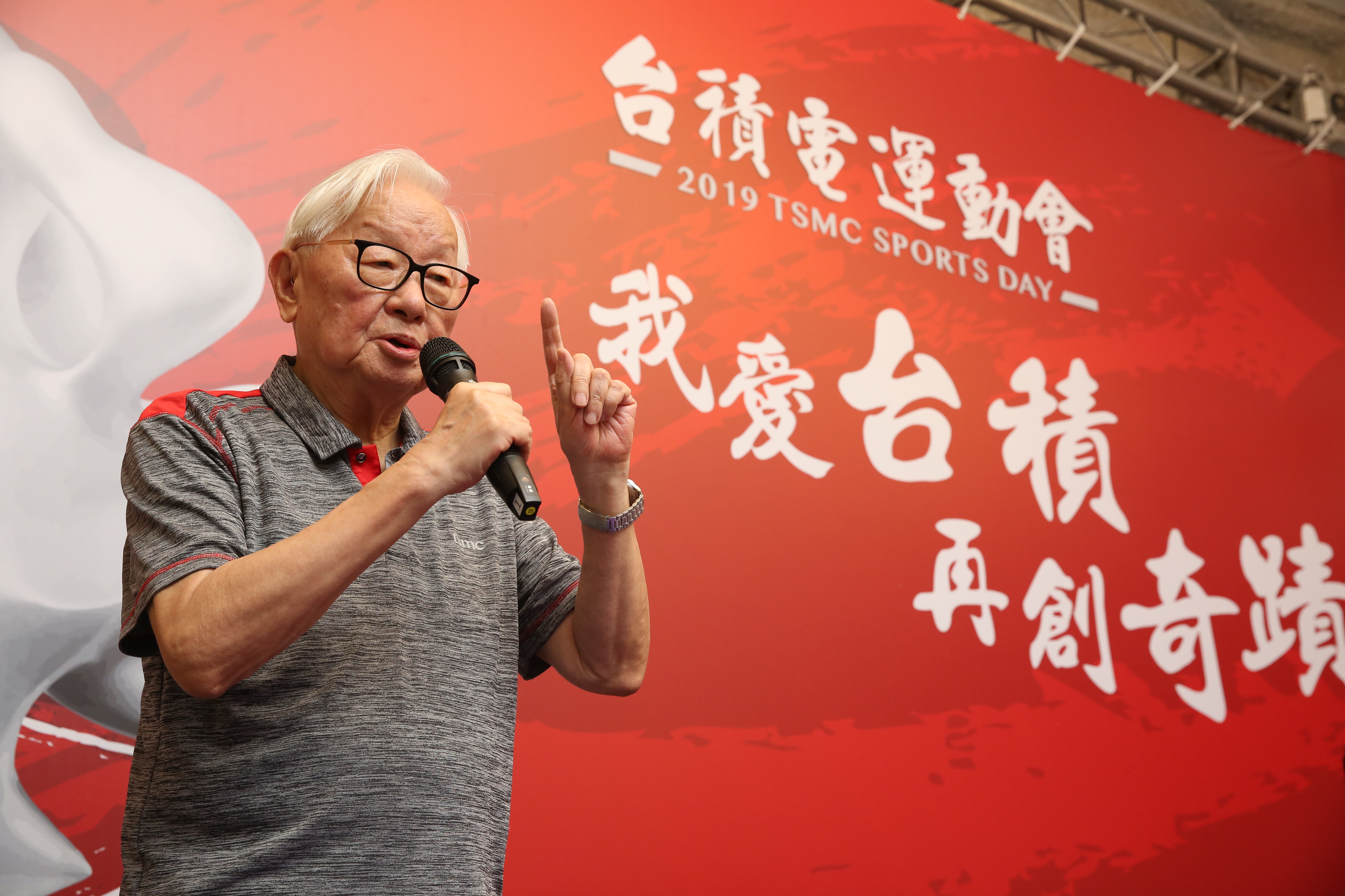 英特爾執行長季辛格與台積電創辦人張忠謀（圖）打口水戰。（本刊資料照）