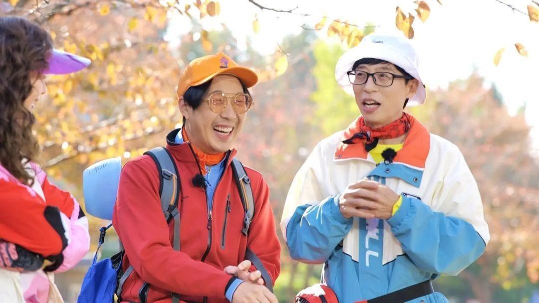 劉在錫(右起)昨傳出確診後,哈哈今天也自主停工進行PCR檢測。(翻攝自《Running Man》Instagram)