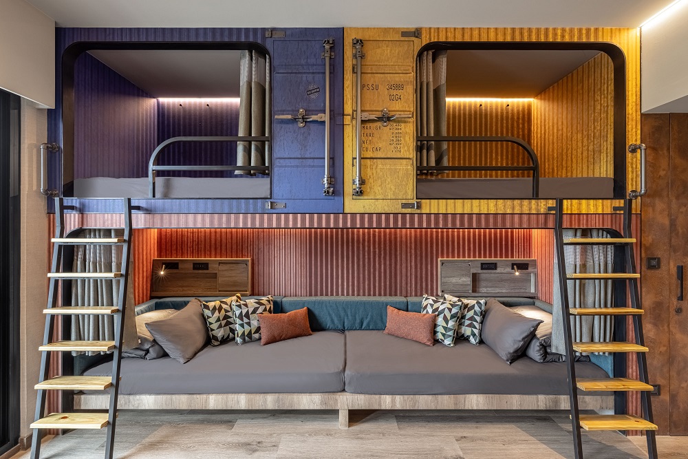 「煙波花時間—花蓮」閨密花時間6人房有專屬衛浴設備及寬敞私人露台，是好友家庭出遊首選。（煙波集團提供）