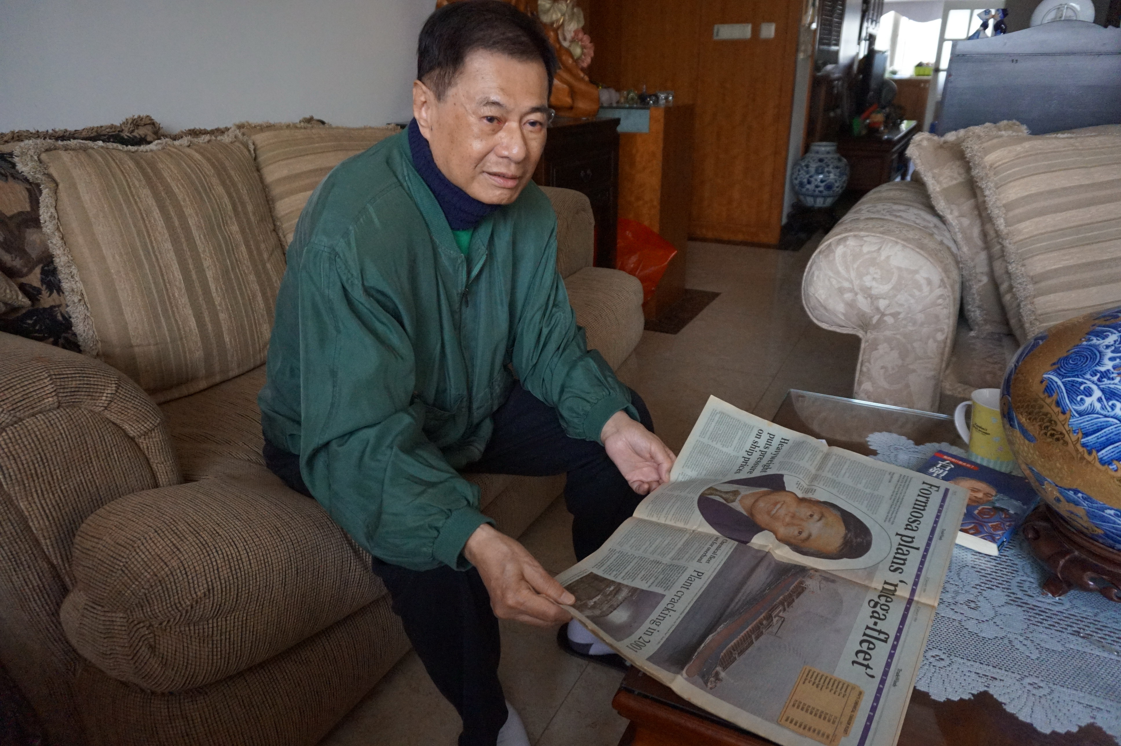 蘇父針對與兒蘇怡寧的200萬元投資爭議表示，兒講白賊話（謊話）。