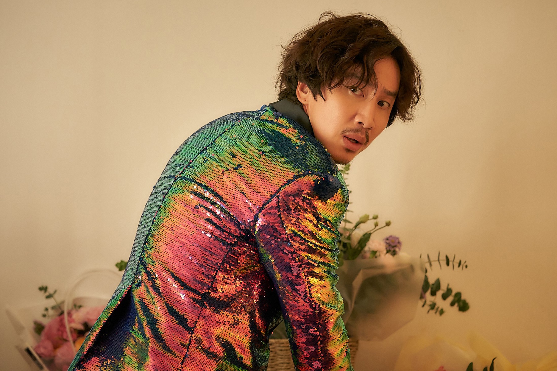 李光洙在《緣來大飯店》是爆紅歌手徐康俊的經紀人。（車庫娛樂提供）