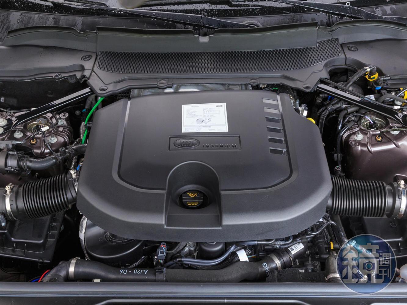 搭載的3.0L Ingenium直列六缸柴油渦輪增壓引擎靜肅性早已直逼汽油引擎，而且更為經濟省油。