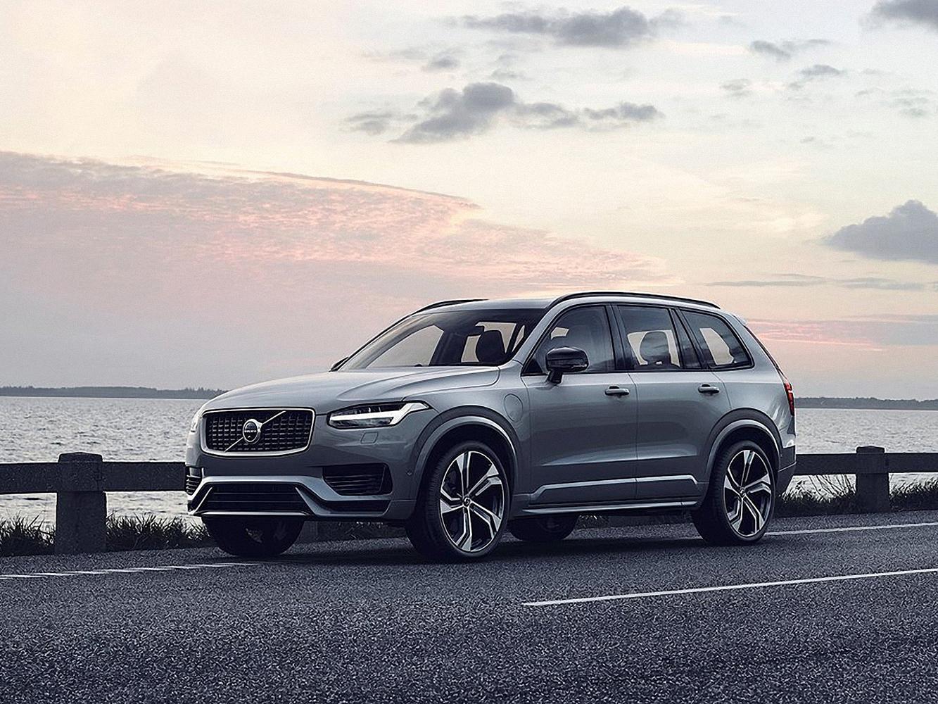 VOLVO XC90 B5 R-Design七人座