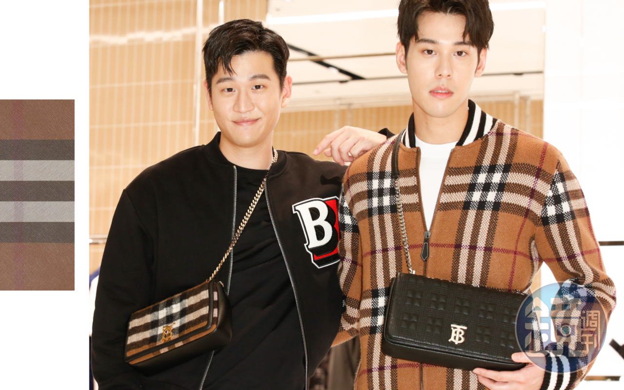 周予天（右）、周興哲（左）兄弟合體為Burberry首家男裝專門店站台。