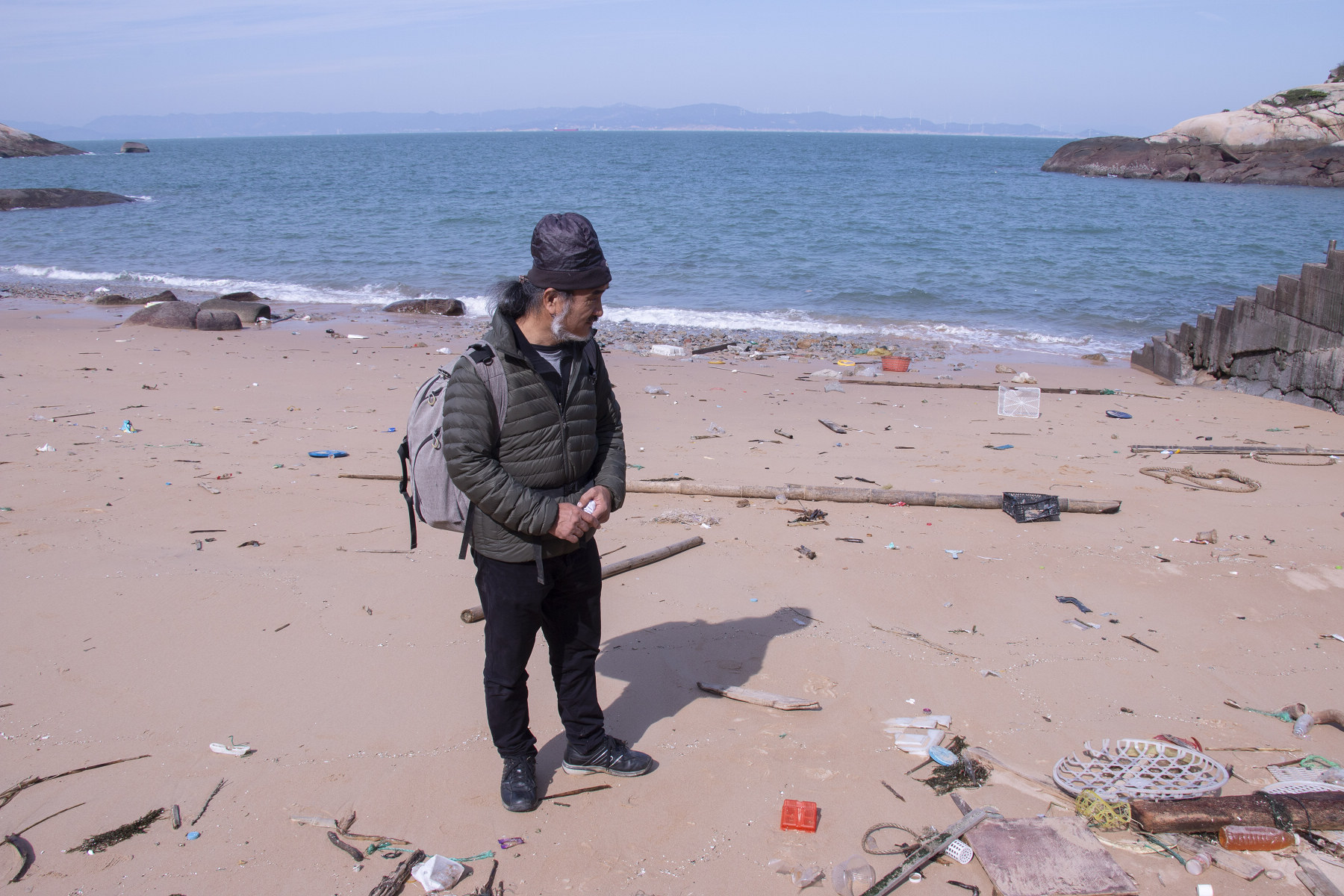 梁皆得感嘆海洋垃圾破壞鳥類棲息地,更造成鳥類生存的威脅。(采昌提供)