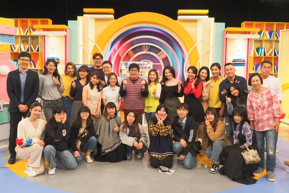 胡瓜在臉書宣布請辭主持了7年的東森《醫師好辣》。（翻攝自胡瓜臉書）