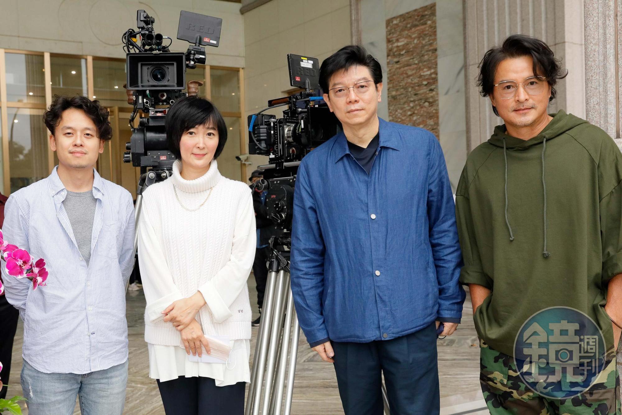 導演唐福睿(左起)、監製董成瑜、總出品人裴偉、李銘順。(鏡文學提供)