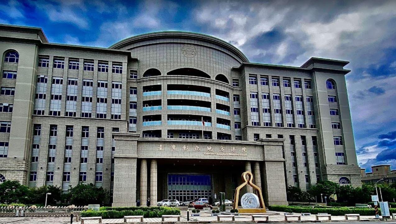 彰化一名男子半年間不慎撞上酒駕、闖紅燈等兩名騎士,近日法院判決出爐。(示意圖,翻攝Google街景地圖)