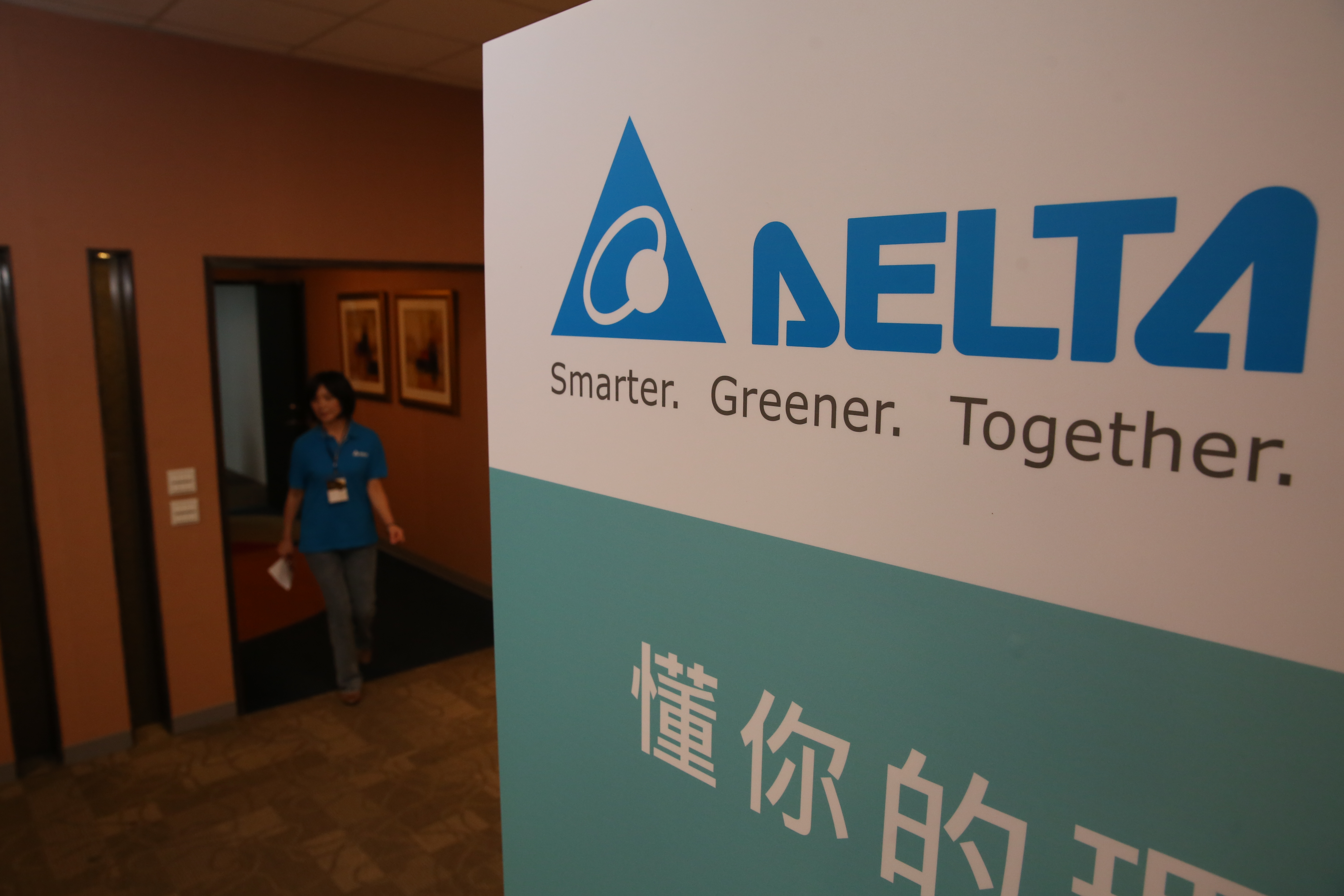 台達電斥資25億收購美國Universal Instruments精密自動化大廠。