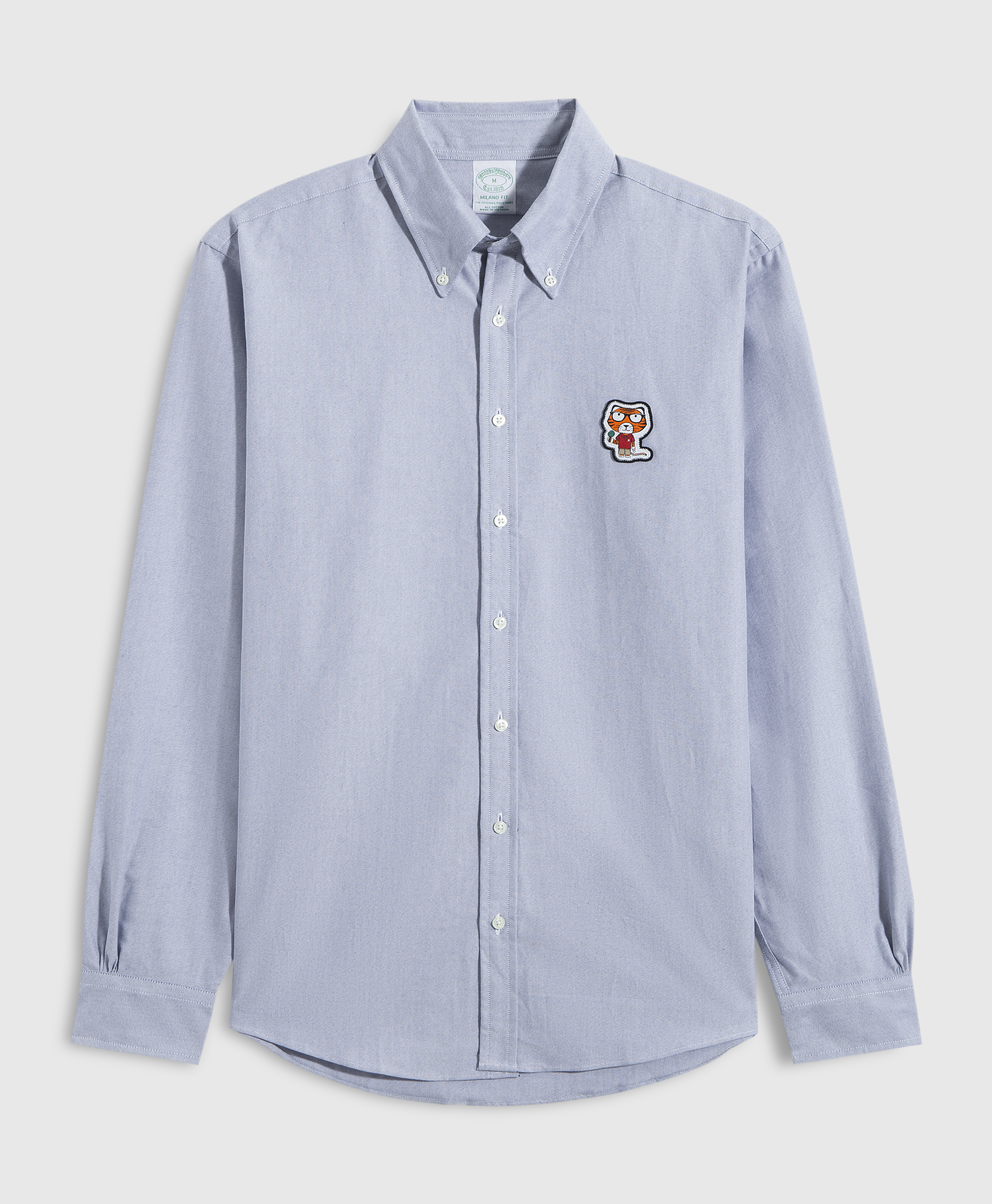 男性淺藍色button down襯衫。NT$5,090。