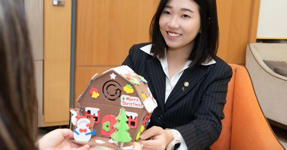 永慶房屋有限量的抽獎活動，設計DIY「永慶薑餅小屋」，可以依個人喜好設計出獨一無二的樣式，屋頂還可以打開變成實用的置物盒。