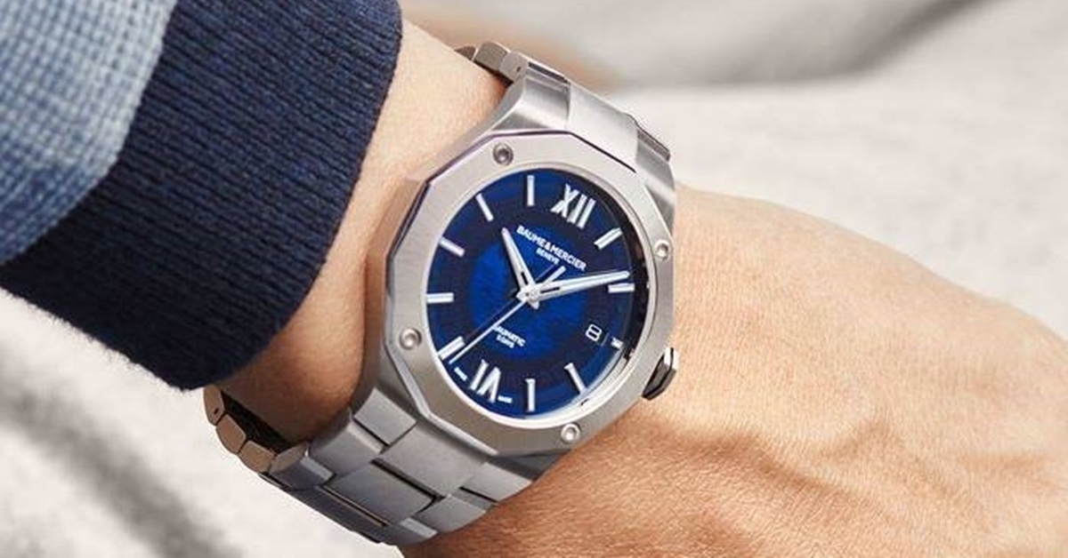 12邊形錶圈對應錶盤上的12個時標，是利維拉最為著名的特色。