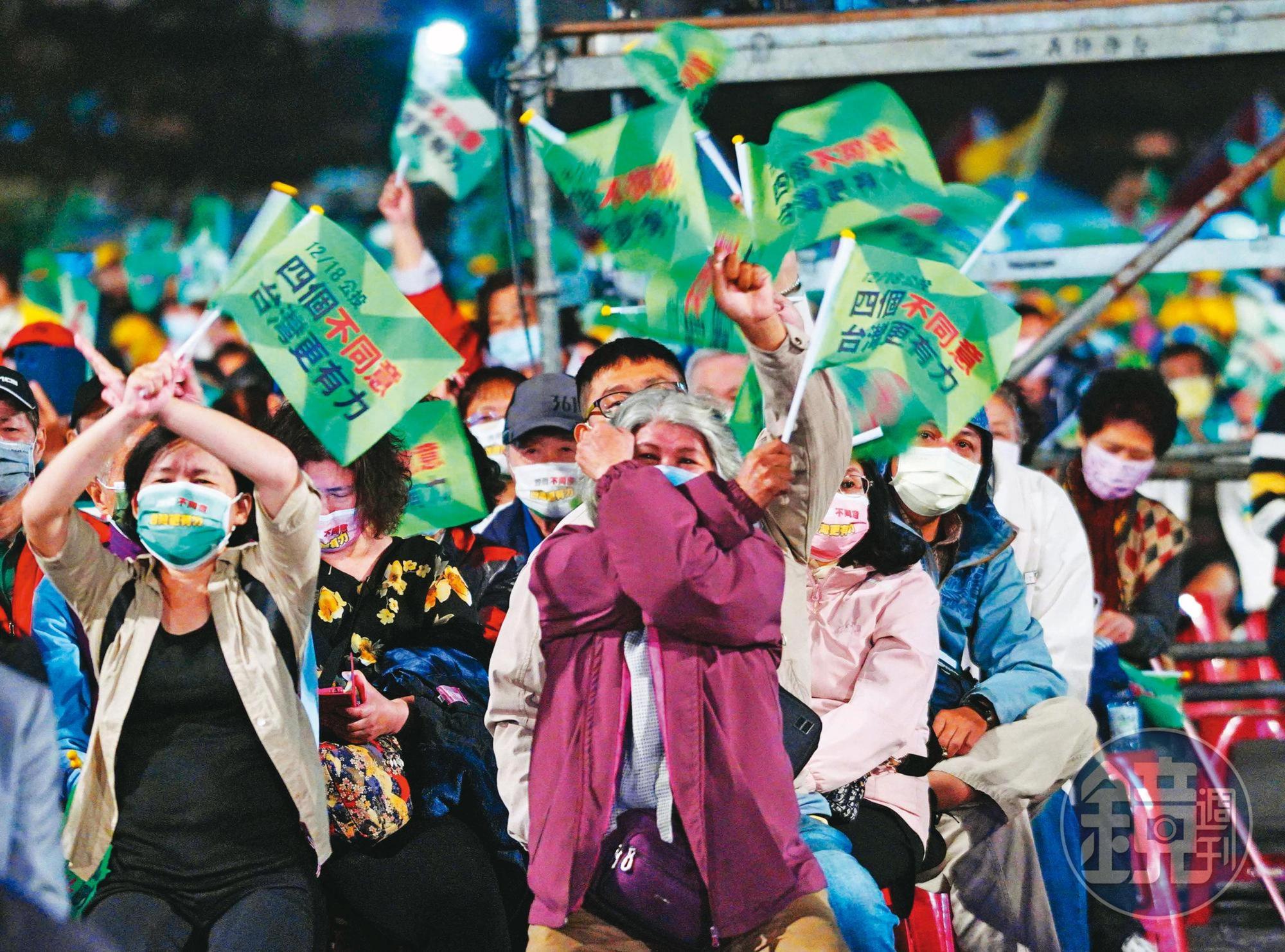 民進黨力拚將公投當大選打,催出基本盤支持「四個不同意」。