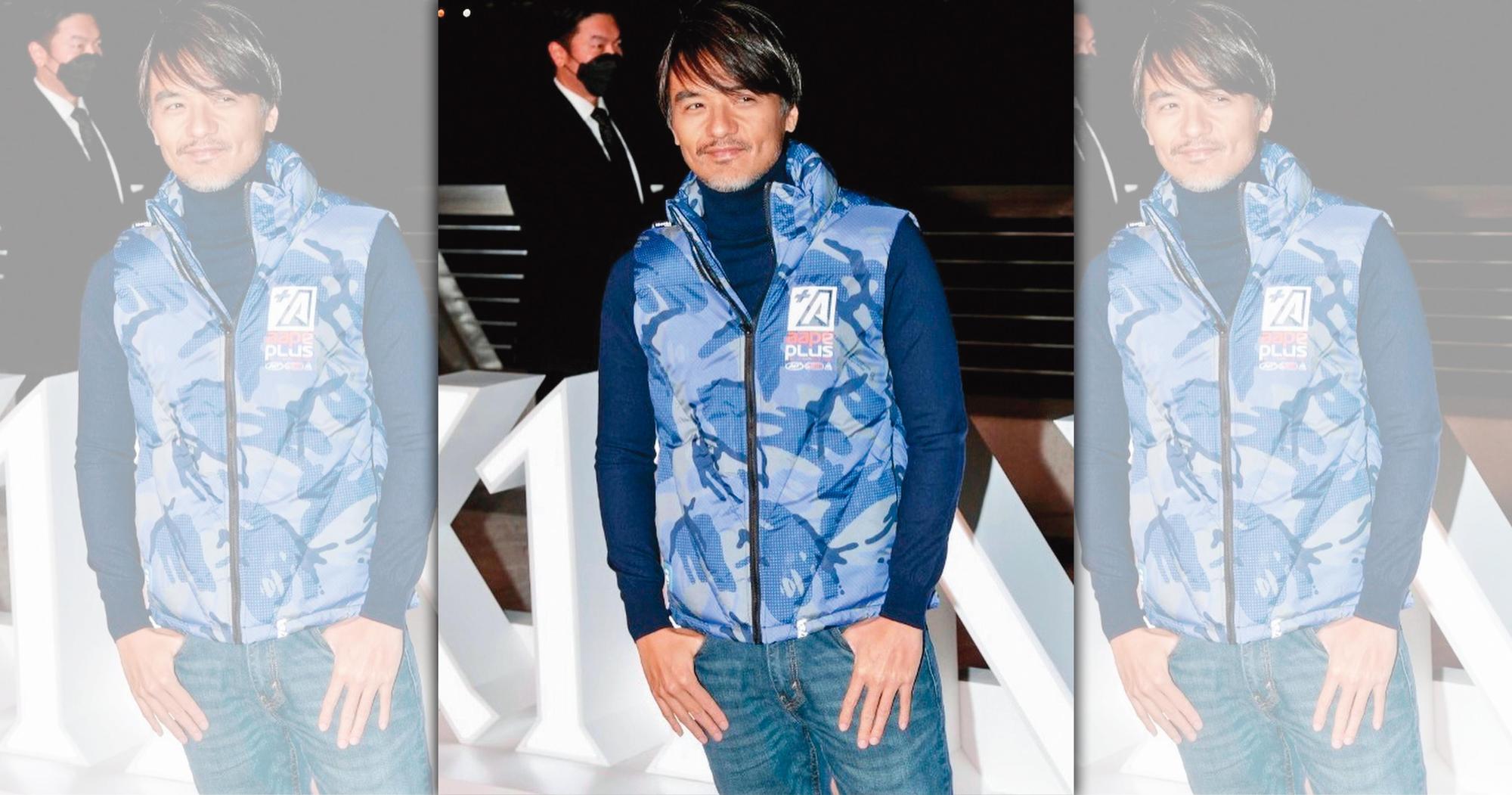 馮德倫30歲時執導首部電影長片《精武家庭》,找來黃秋生與鍾欣潼演出。(翻攝自馮德倫IG)