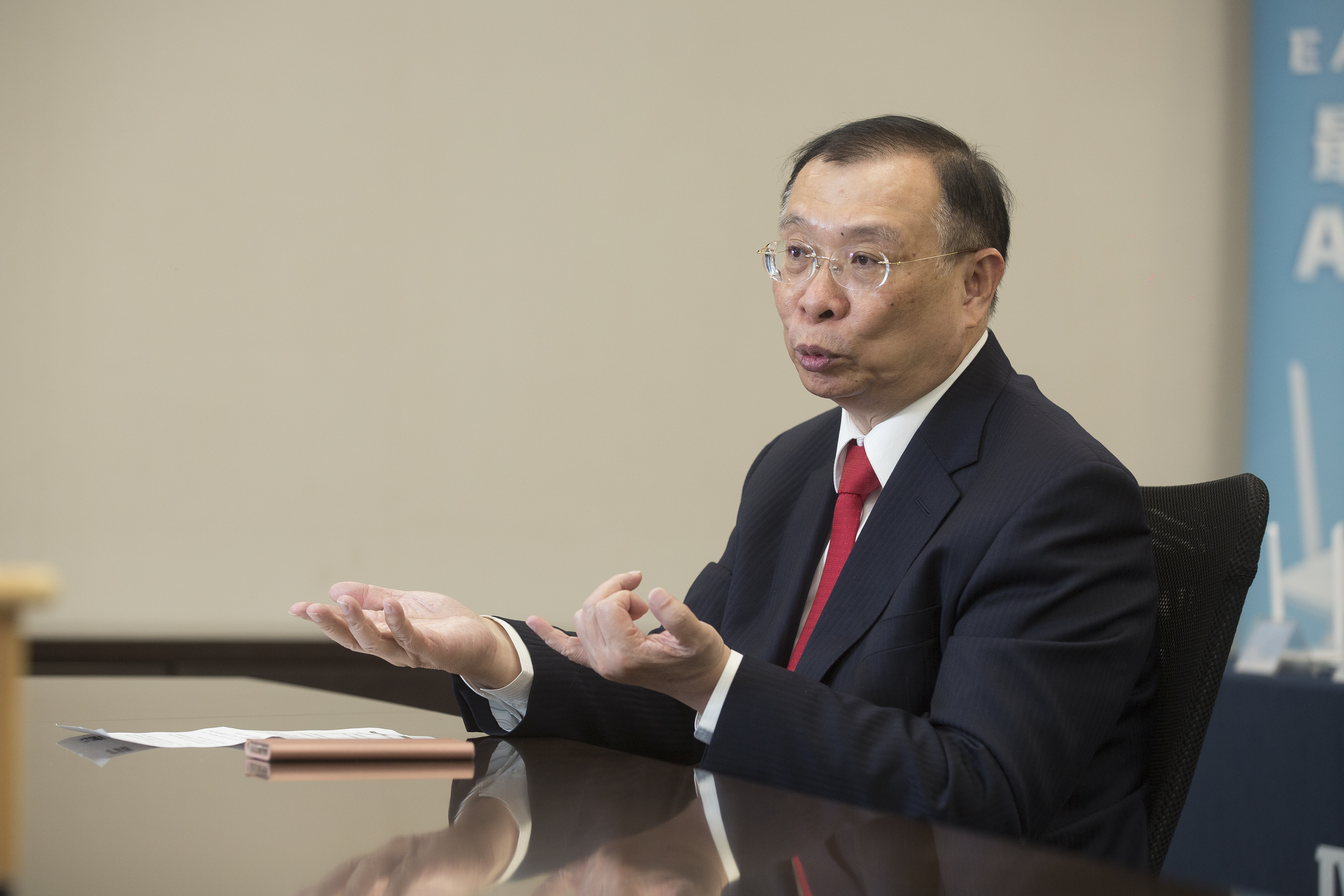 謝裕民接受本刊專訪，吐露光洋科經營權大戰爆發月餘的心情。