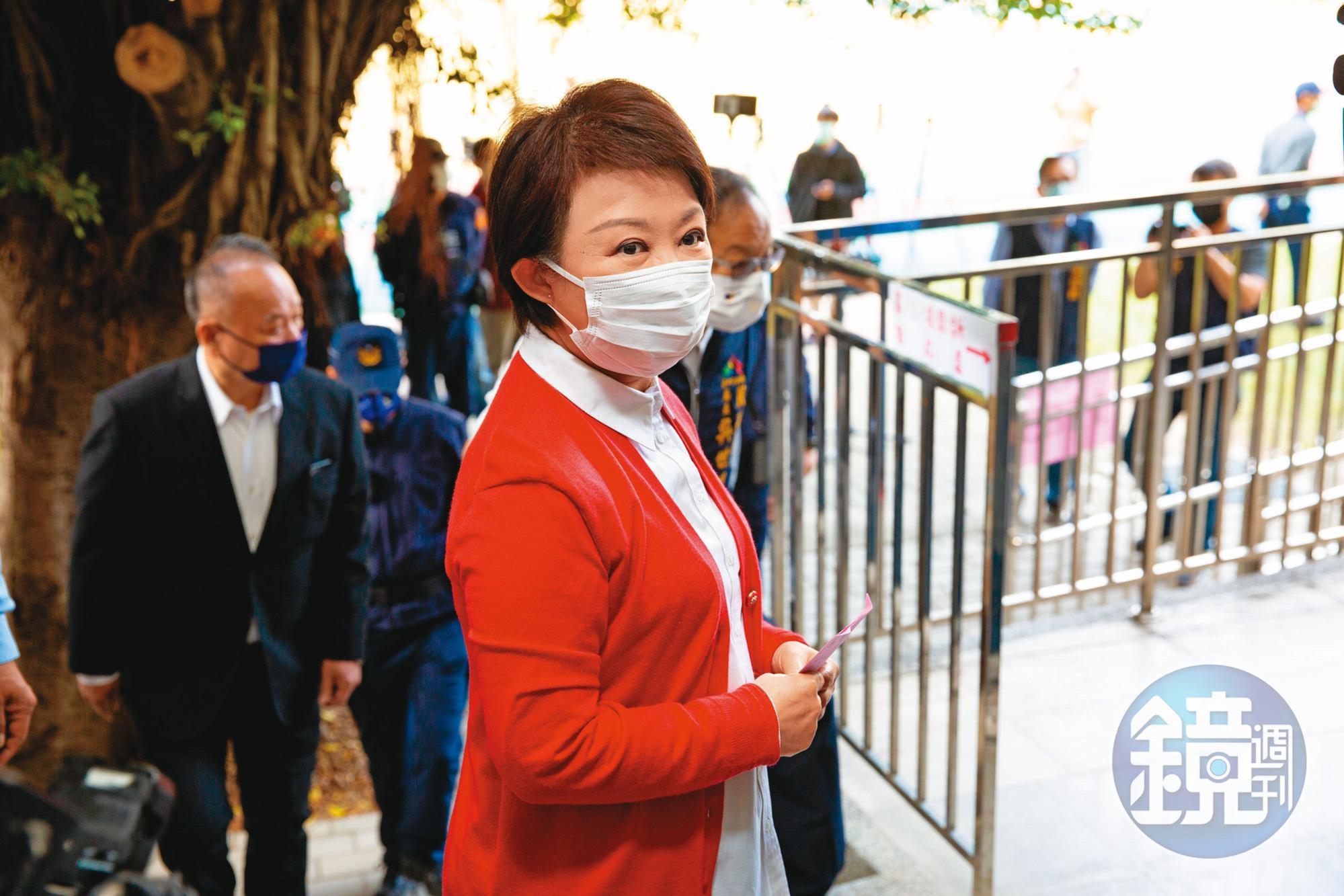 台中開出「1好3壞」的公投結果,市長盧秀燕雖未捲入戰犯砲火,但接下來中二補選勢必成為她連任的前哨戰。
