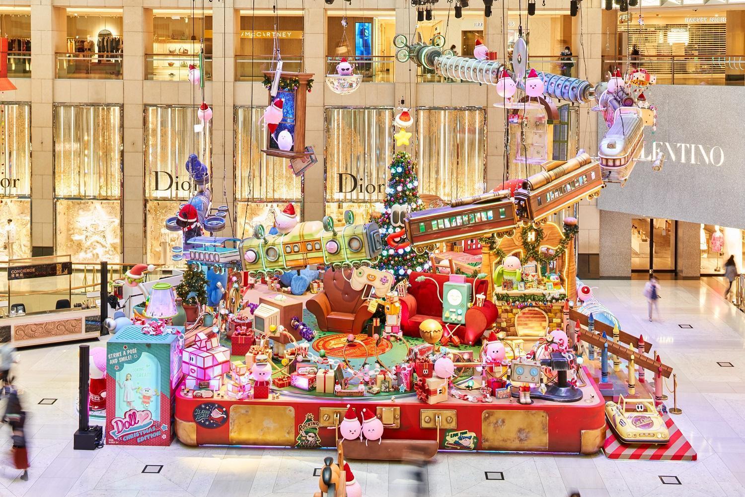 置地廣場變身充滿童趣的大型玩具屋。(置地廣場提供)