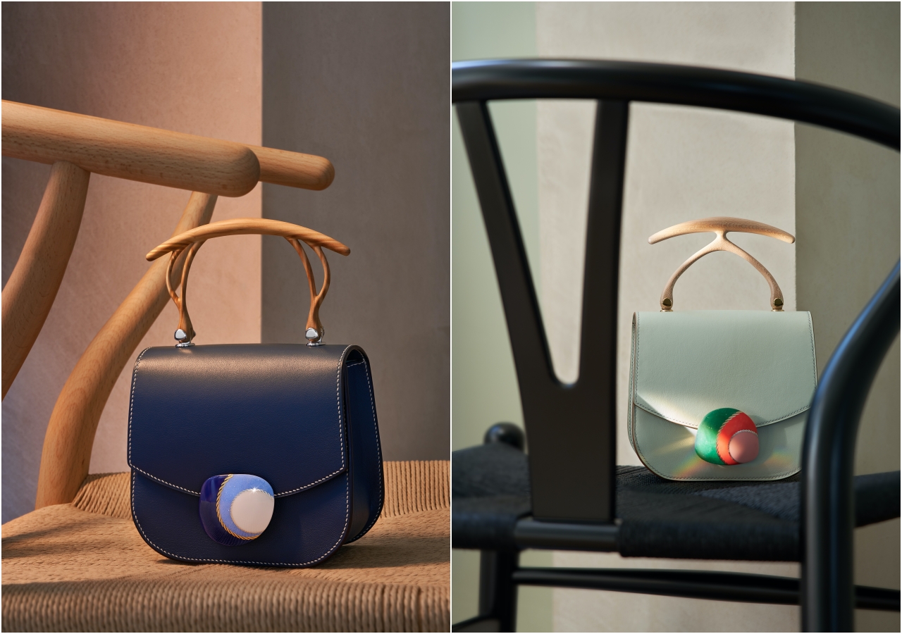 （左起）SAUVEREIGN Wishbone系列手工木製包款提把NT$49,800起、Yubari系列手工木製包款提把NT$49,800起（以上搭配之包款價格另計）。（SAUVEREIGN提供）