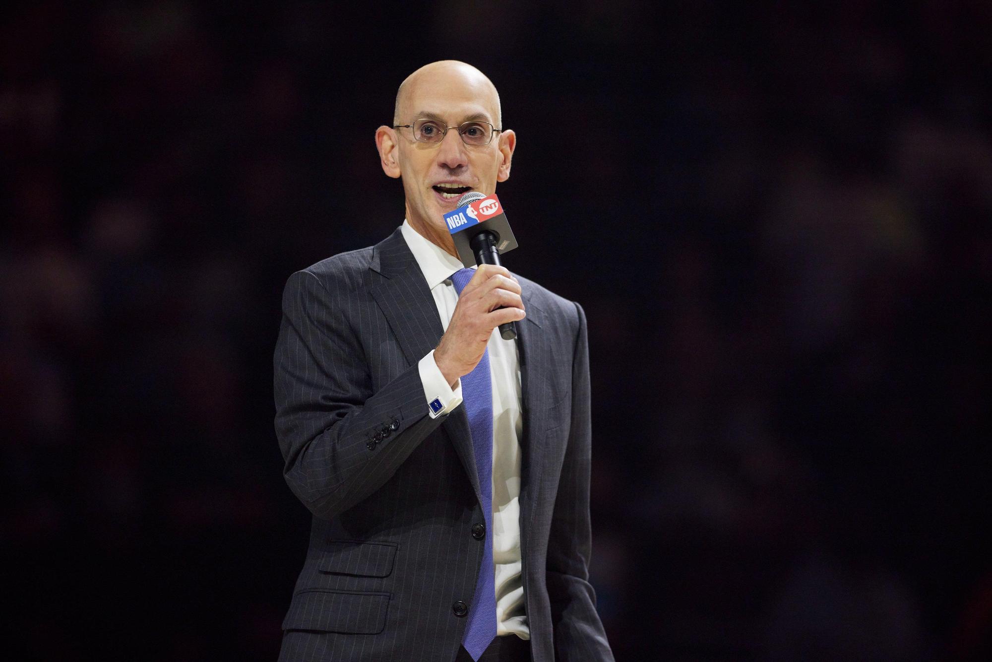 NBA主席席佛證實,確診球員中有90%是染疫南非變種病毒(Omircon變異株)。(翻攝自Bleacher Report推特)
