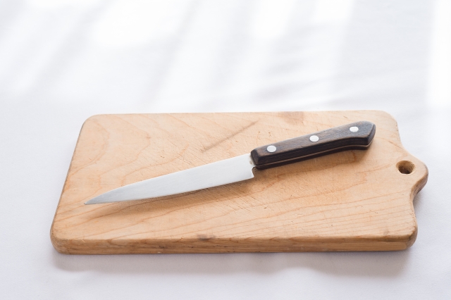 老婦以木砧板將丈夫打死。（示意圖 photo-ac）