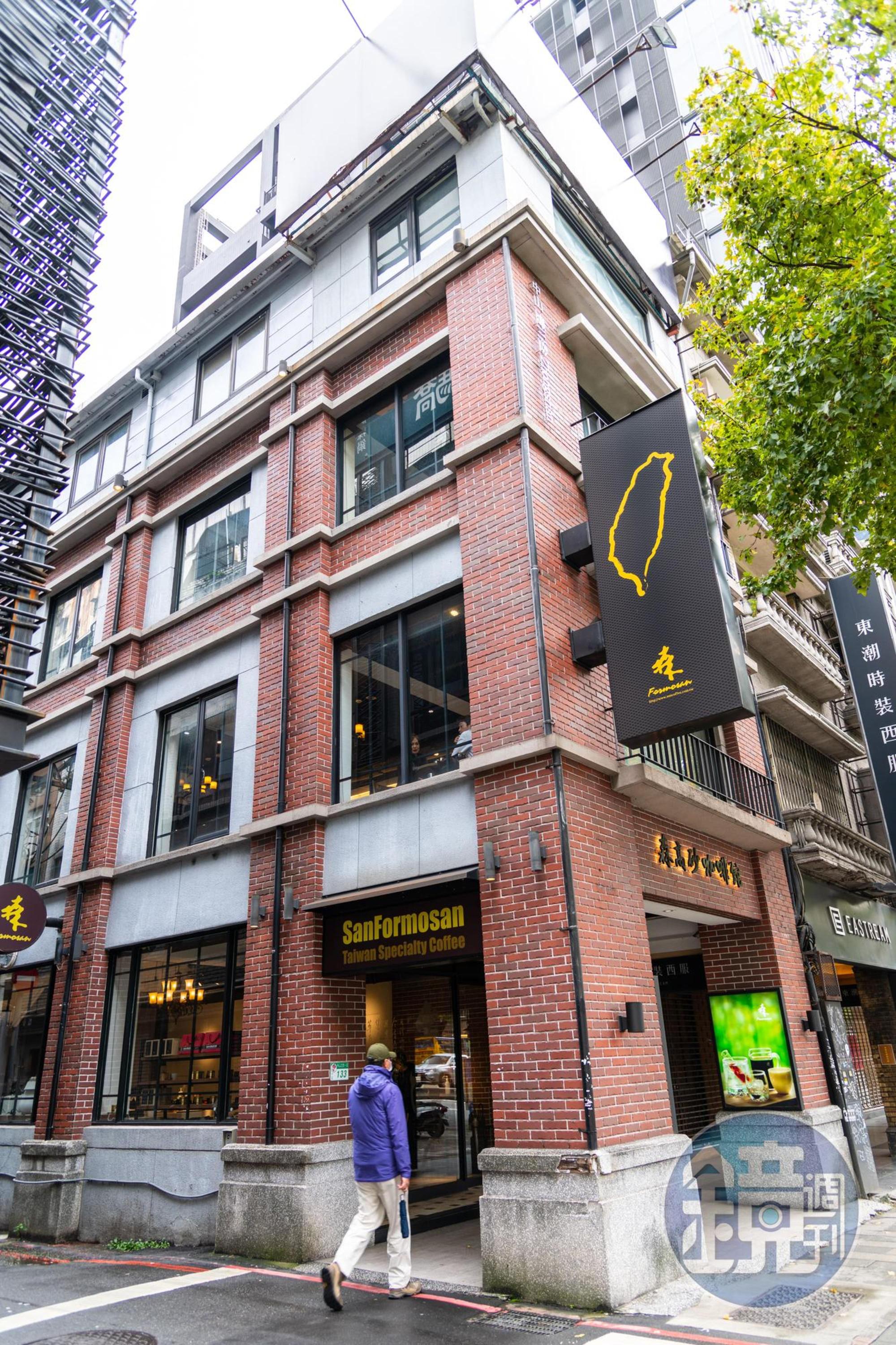 森高砂中山旗艦店位於台北市中山北路上,總計三層樓的寬敞空間。