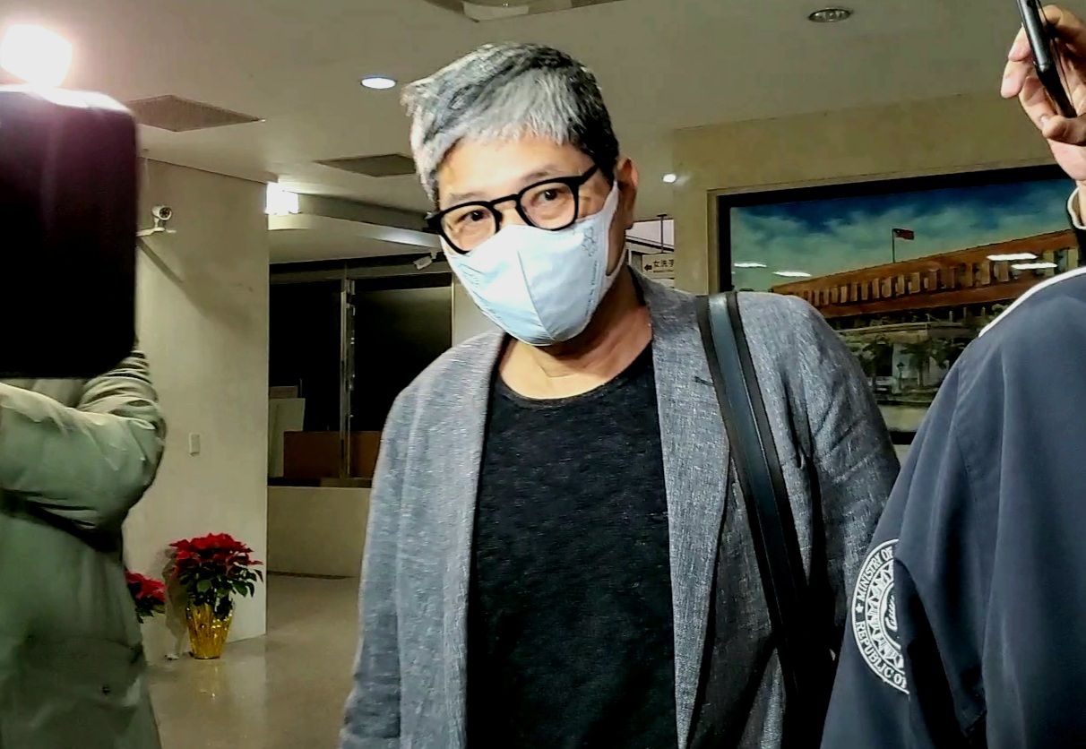 台北地檢署依偽造文書罪將潤隆建設負責人蔡聰賓以300萬元交保。 