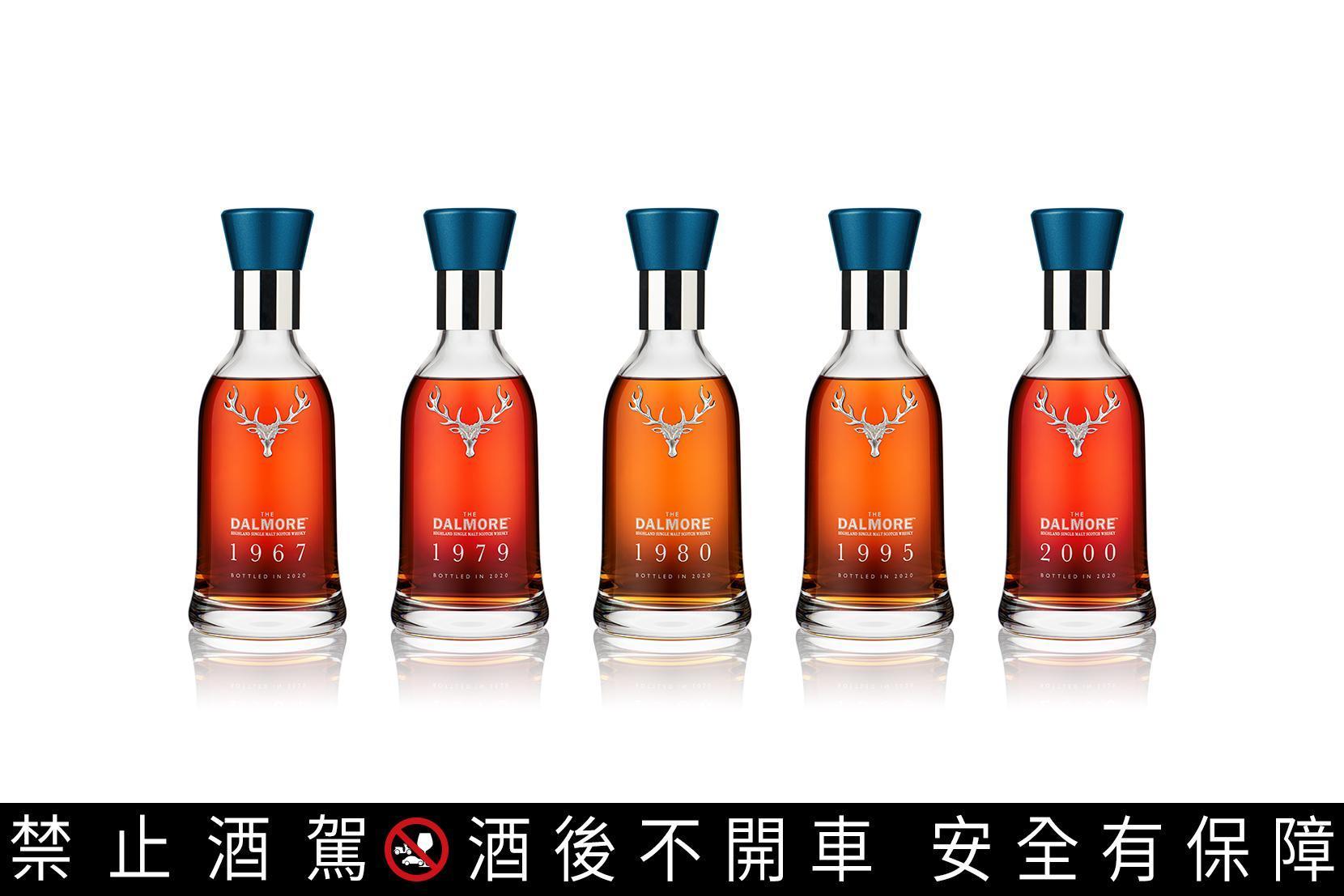 大摩鎏金時代(The Dalmore DECADES No.5 Collection)5號典藏,此系列的瓶蓋上皆篆刻有專屬套組編號9/15字樣,在昇恆昌免稅商店獨家上市,共包括了五瓶酒款。