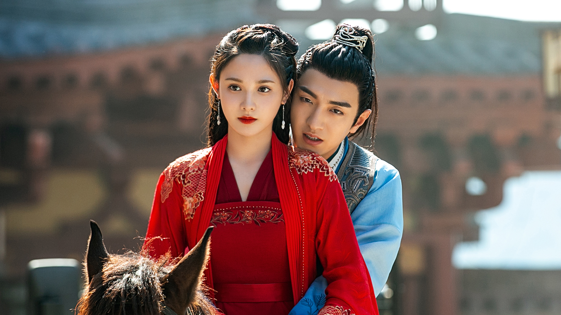 金瀚對彭小苒癡心不悔，古裝扮相卻遭觀眾嫌棄。（龍華偶像台提供）