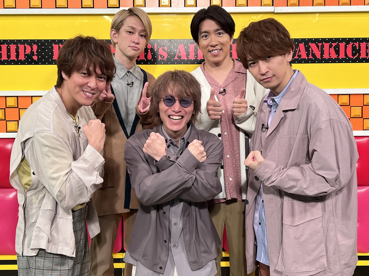 關8成為5人制後首度發行新專輯《8BEAT》。（翻攝cxnepleague推特）