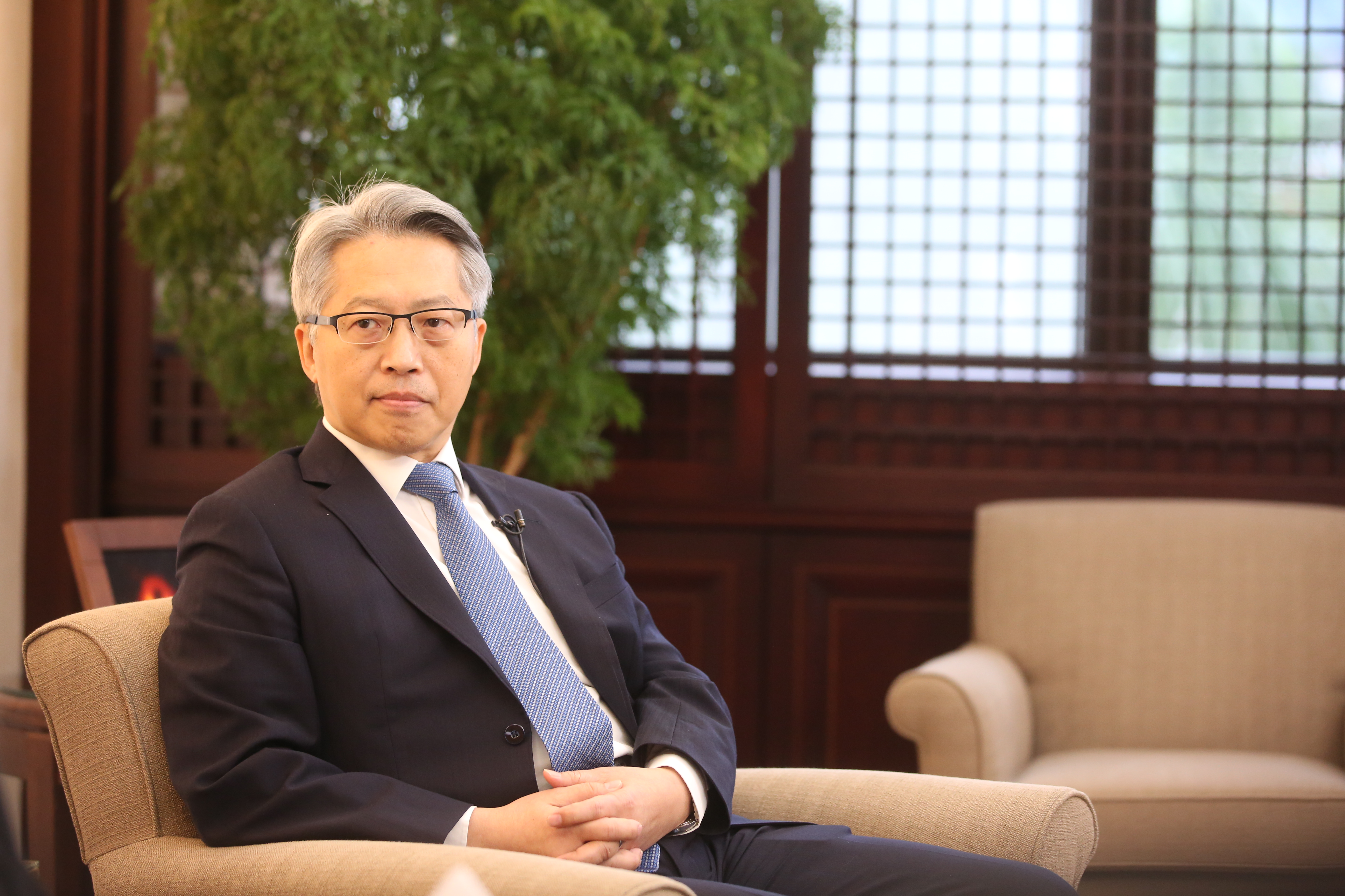 中研院院長廖俊智今早發出院內公開信，表示「第一線研究人員的辛勞付出，全院同仁感念在心」。（本刊資料照）