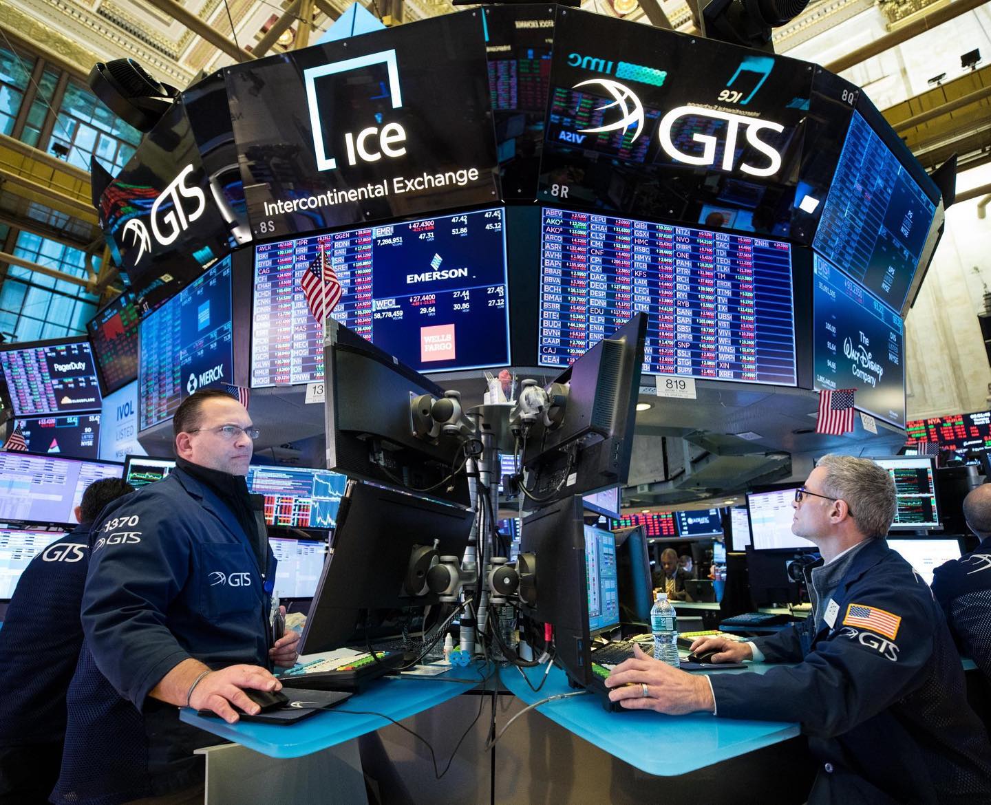 美國以實際行動落實ESG，相關指數表現更勝美股大盤。（翻攝自紐約證交所臉書）