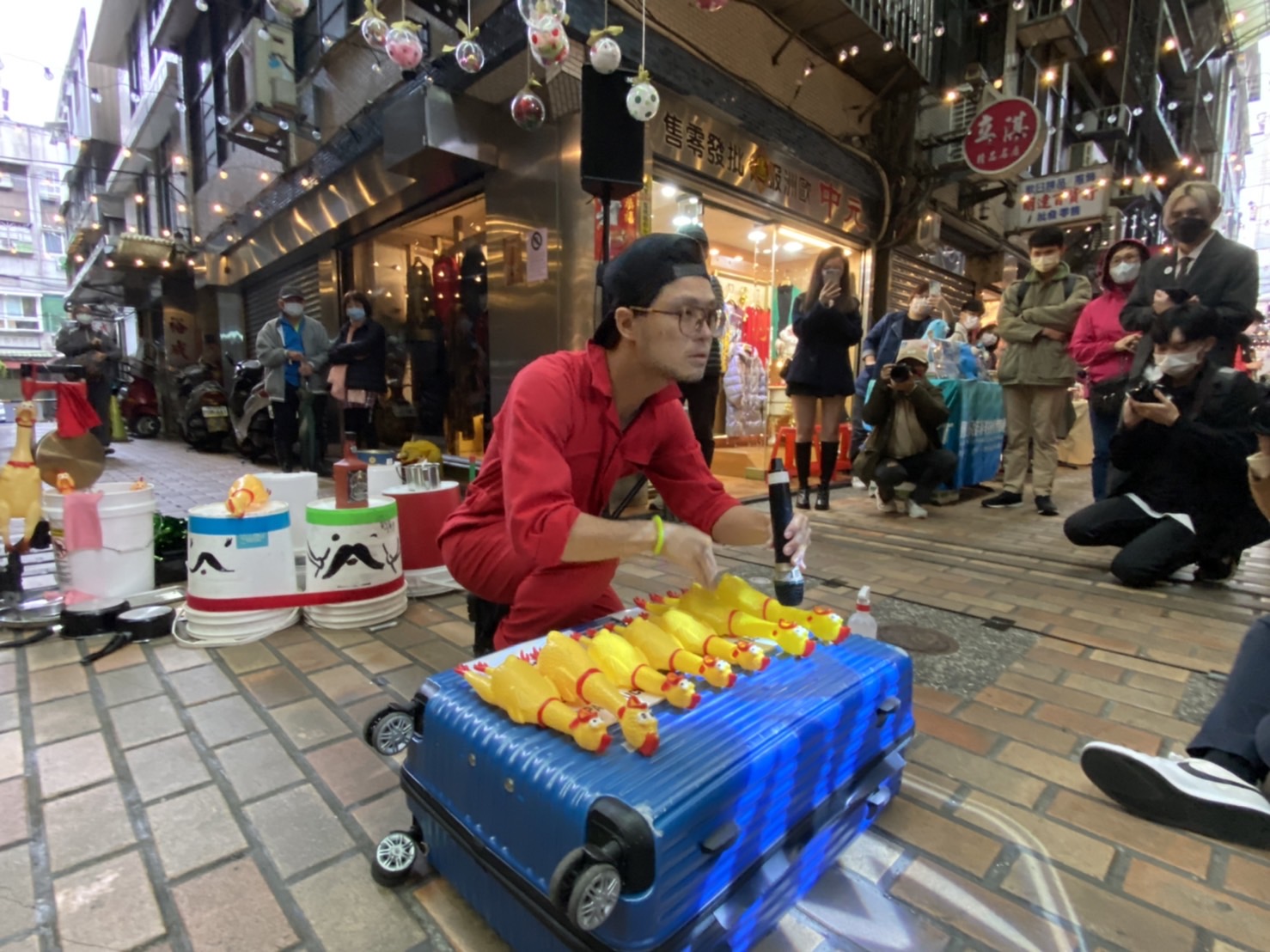 慘叫雞也可以成為彈奏樂器，神奇極了。
