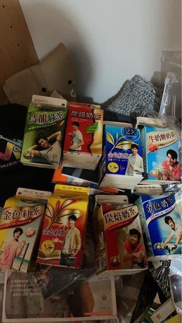 原PO曬出一組飲料，笑稱「就算人不是垃圾這些也是垃圾」。（翻攝自PTT Tainan板）