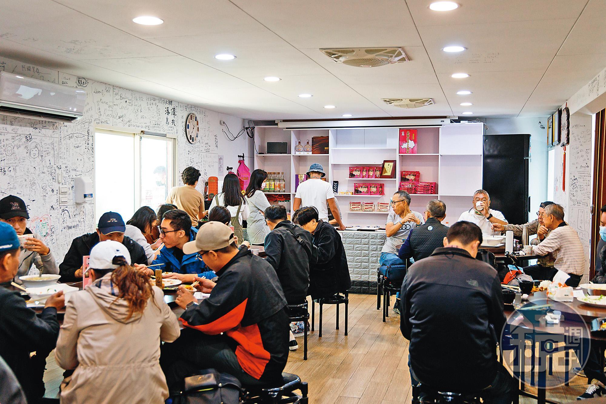 蔡師傅手工麵線是許多遊客來到烈嶼必吃的餐館之一。 