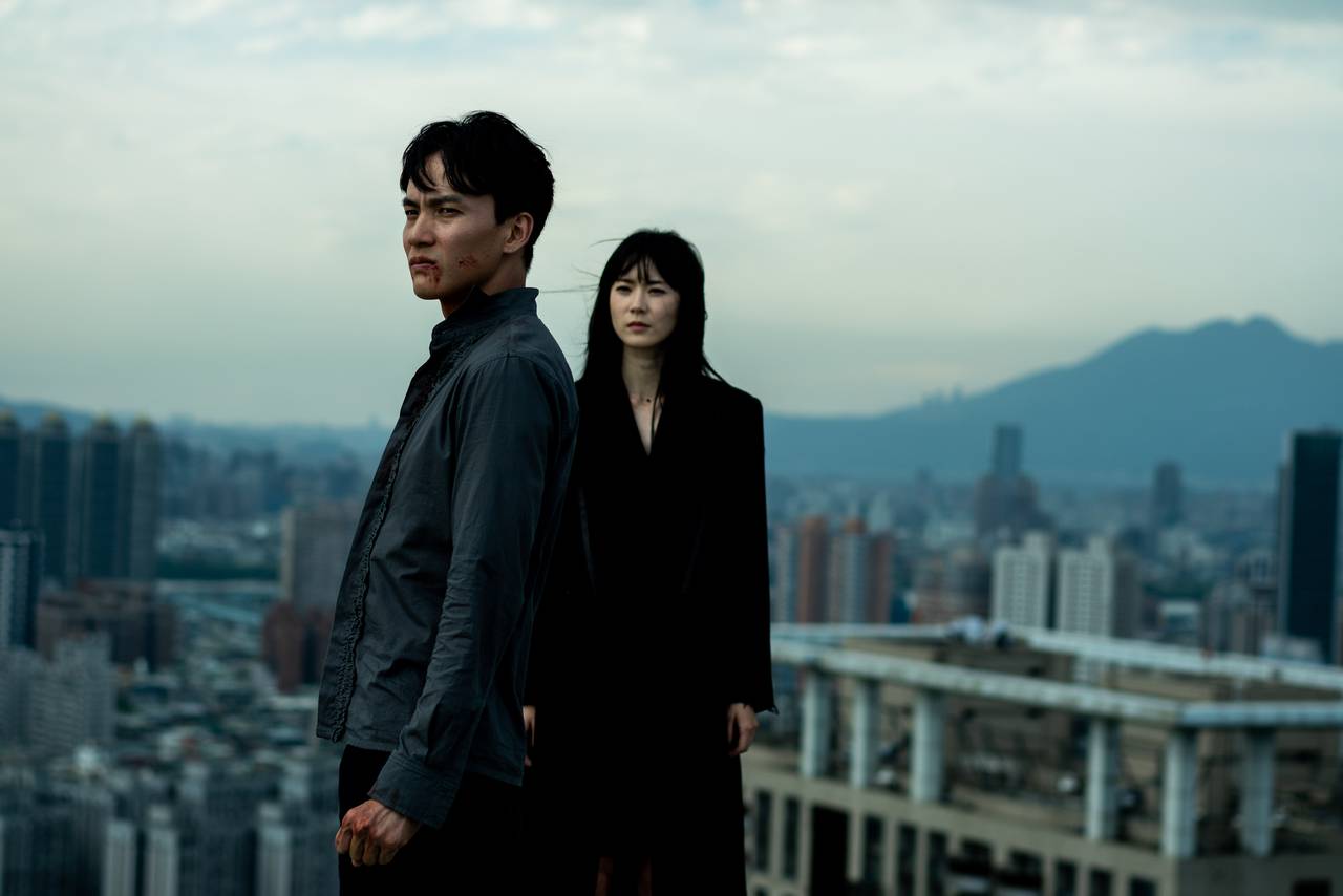 《詭祭》全片在台拍攝，演員鍾瑤（右）的表現獲外國製片人關注，左為曹晏豪。（王琮提供）  