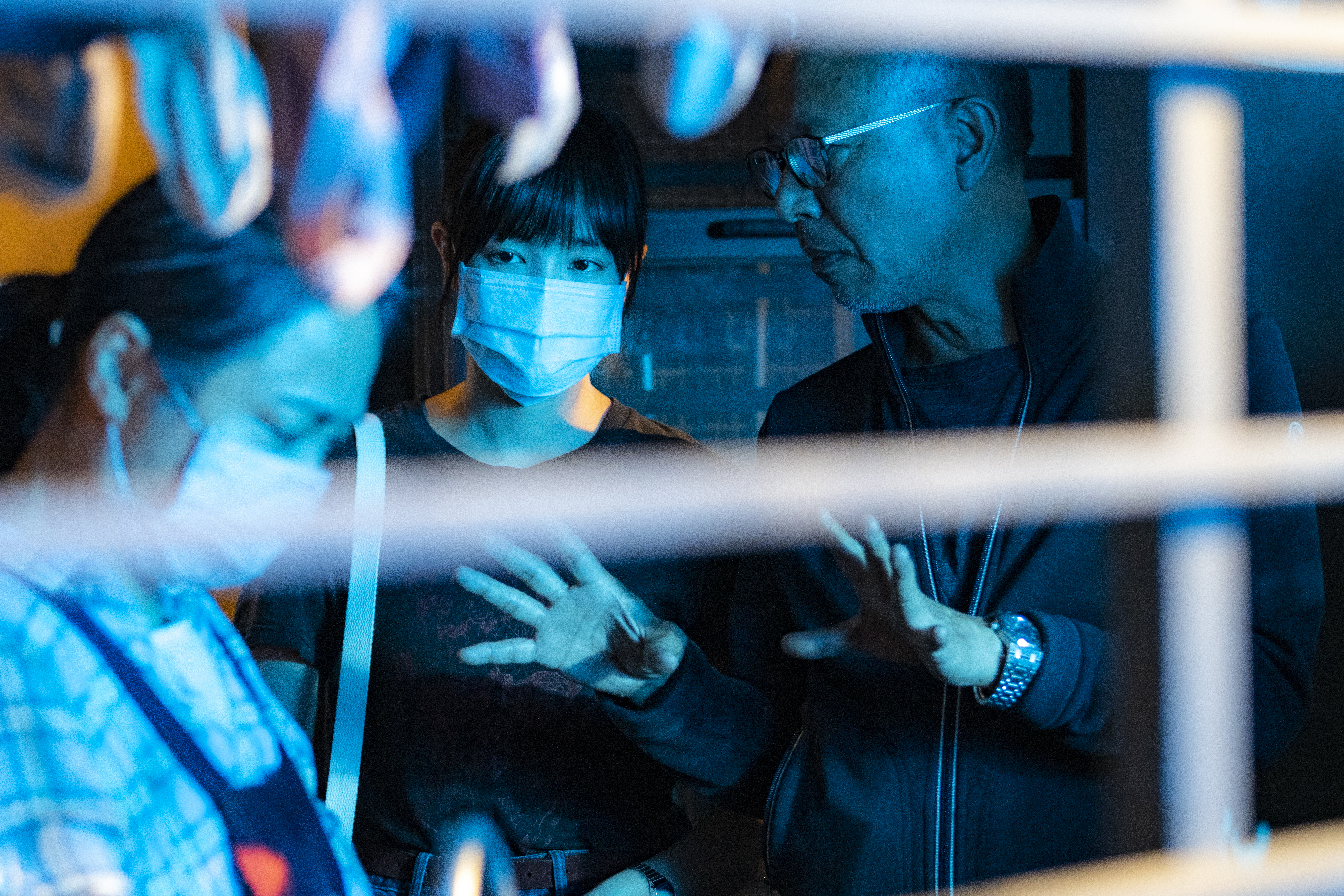 導演鍾孟宏（右）與演員王淨（左）。（Netflix提供）