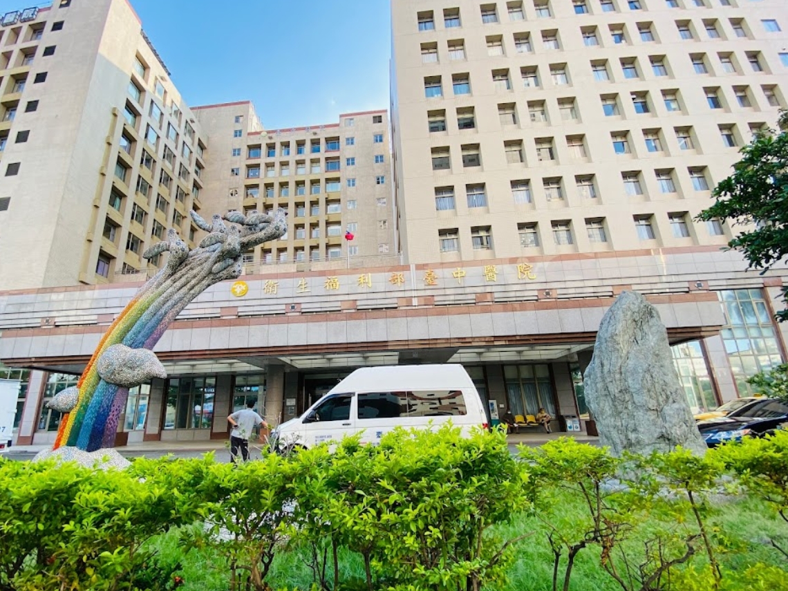 洪母經緊急送醫後,仍因傷勢過重宣告不治。(示意圖,翻攝Google街景地圖)