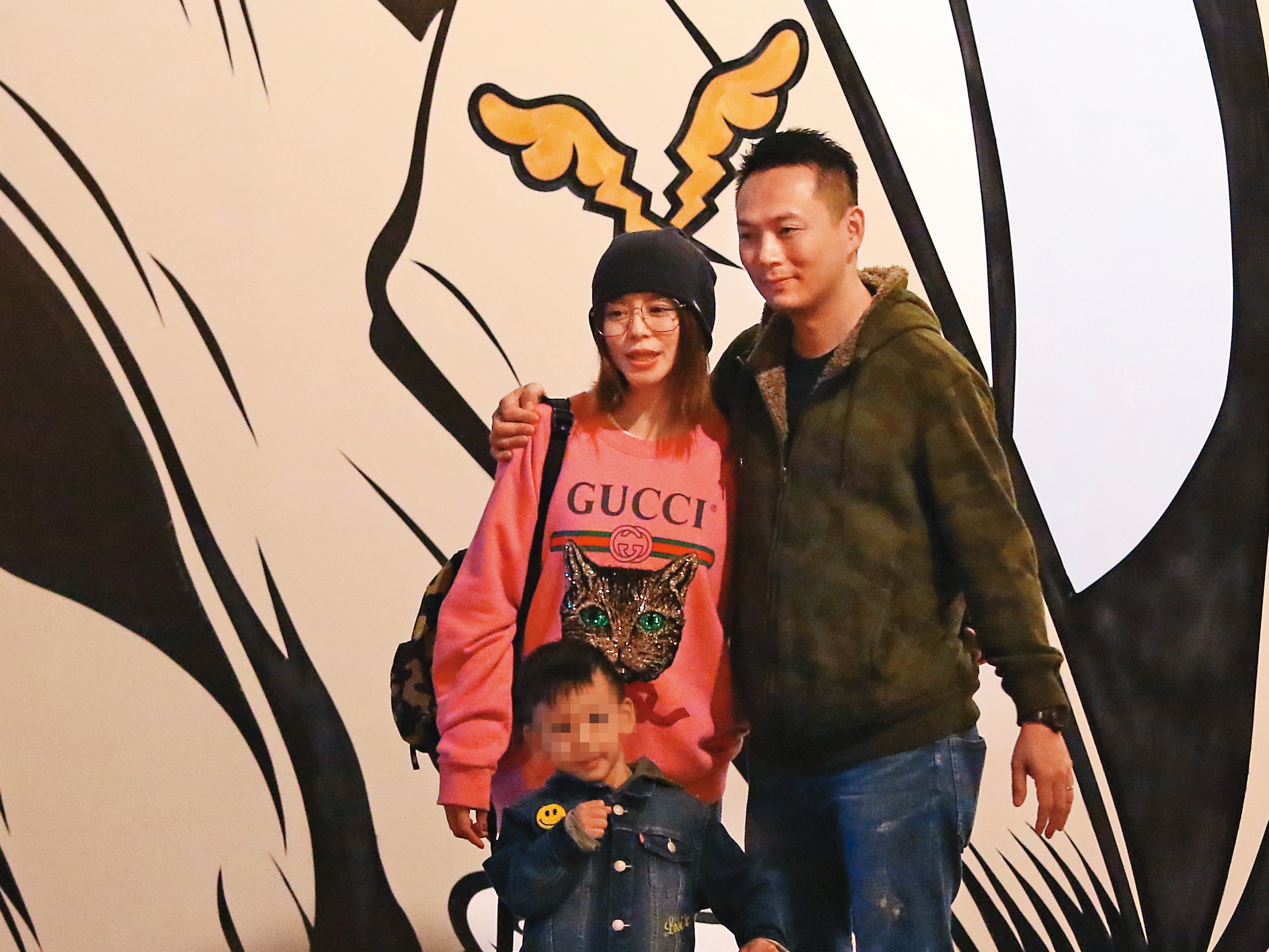 徐若瑄（左）與新加坡富商李雲峰（右）育有一子。
