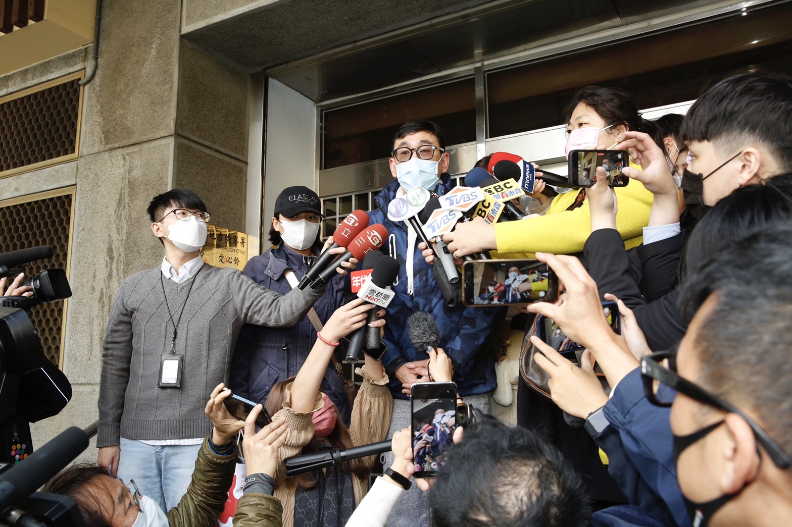 宋少卿5度酒駕遭依公共危險罪送辦，交保後表示心態僥倖對不起大家。