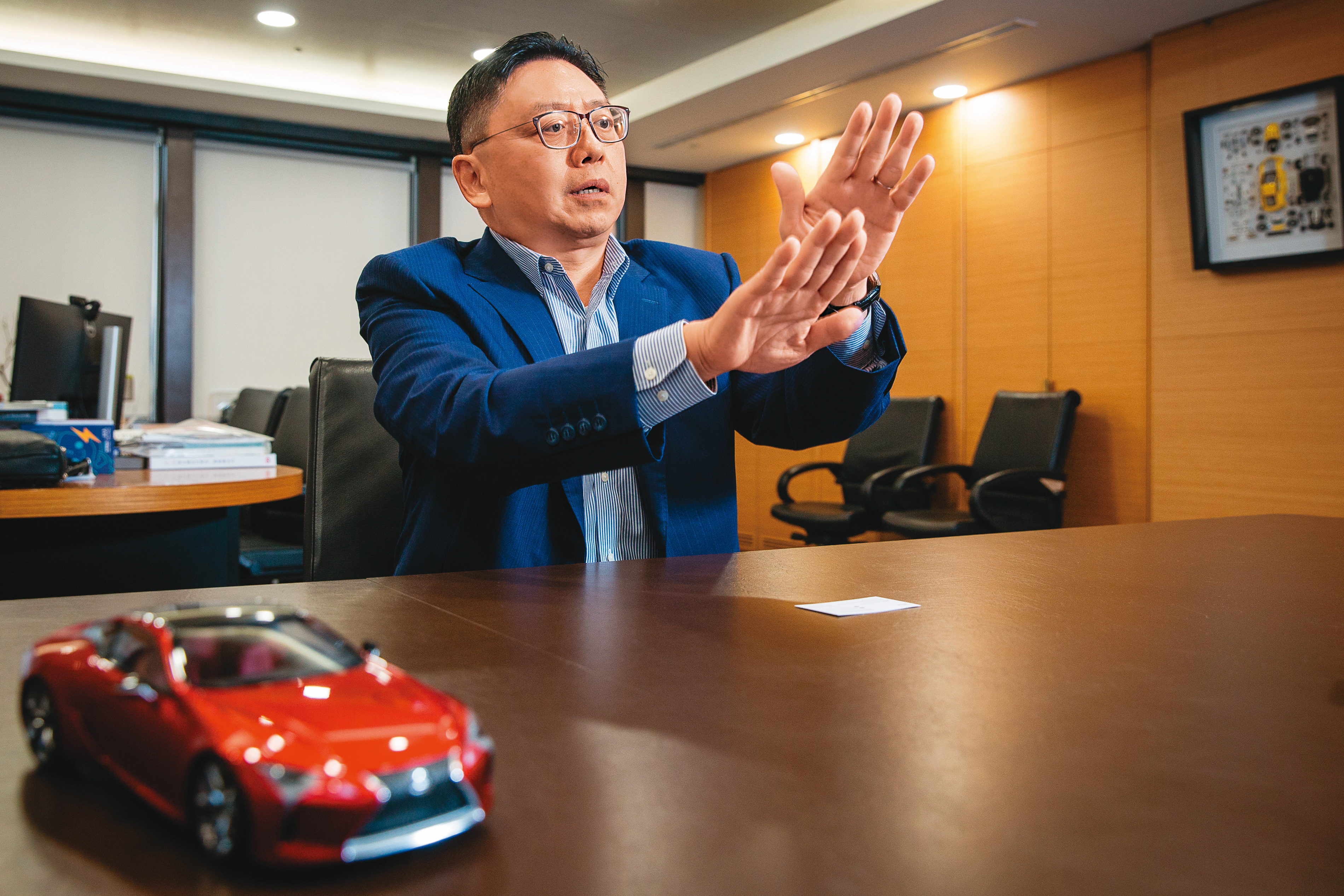 和泰汽車總座蘇純興認為，氫燃料電池車與電動車可望各自發揮所長。