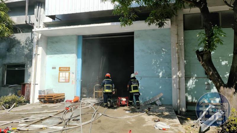 台中漢翔公司廠房氣爆，造成致1死6傷。（讀者提供）