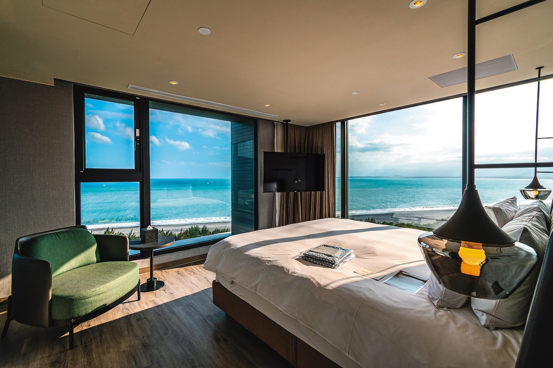 「煙波花蓮太魯閣／沁海館」客房主打太平洋海景及月牙灣美景。